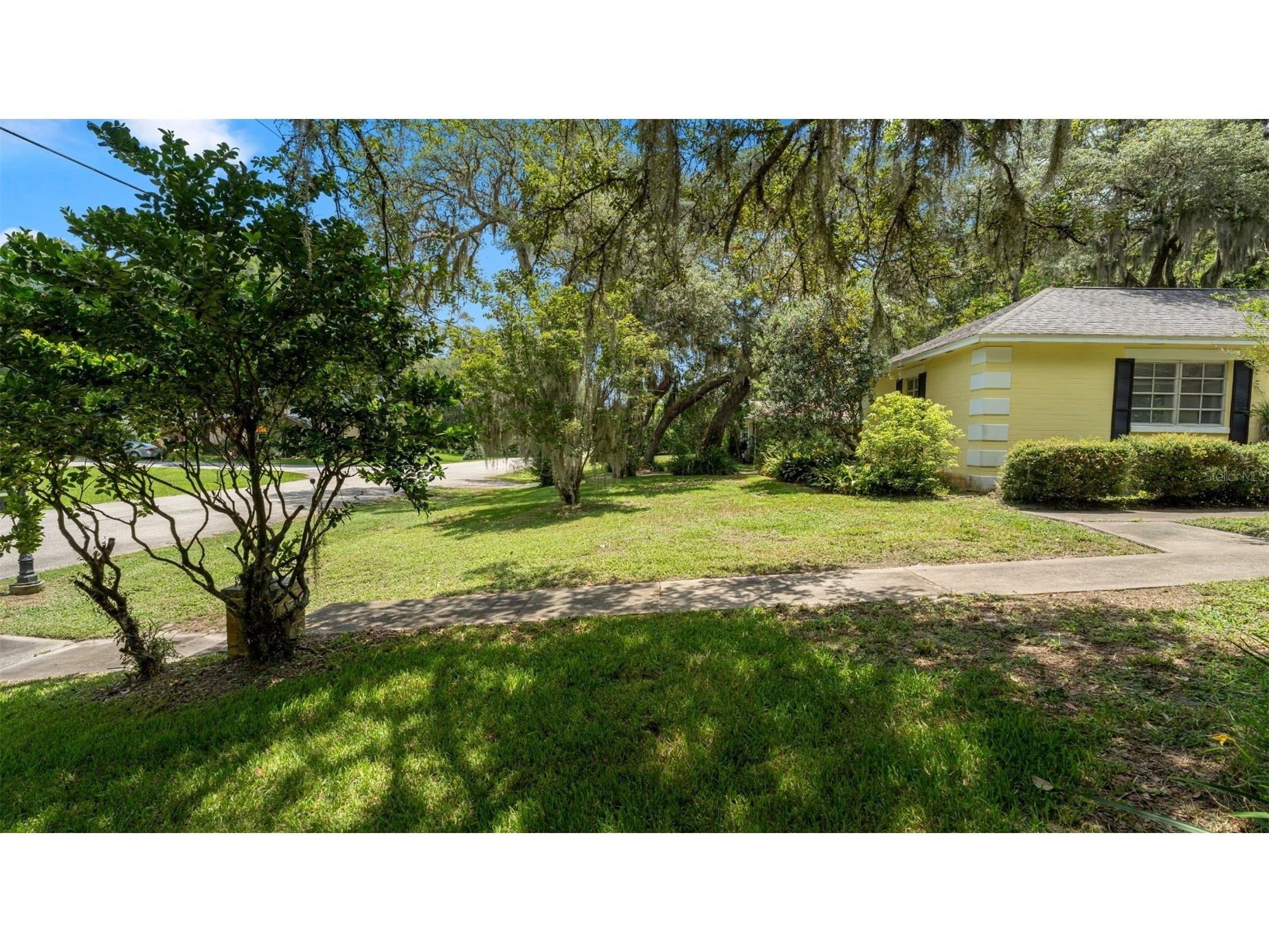 1237 Cardinal Lane Deland FL 32720 GC541834 image86