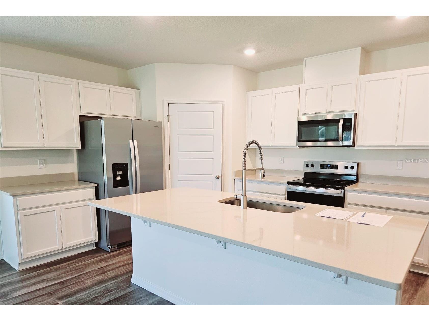 1237 Limbali Street Mount Dora FL 32757 S5151756 image2