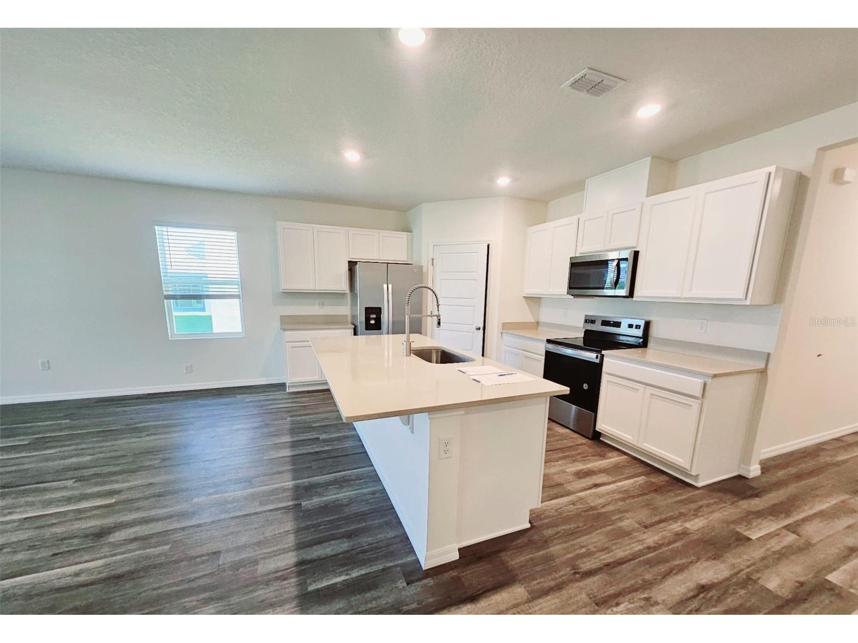 1237 Limbali Street Mount Dora FL 32757 S5151756 image3