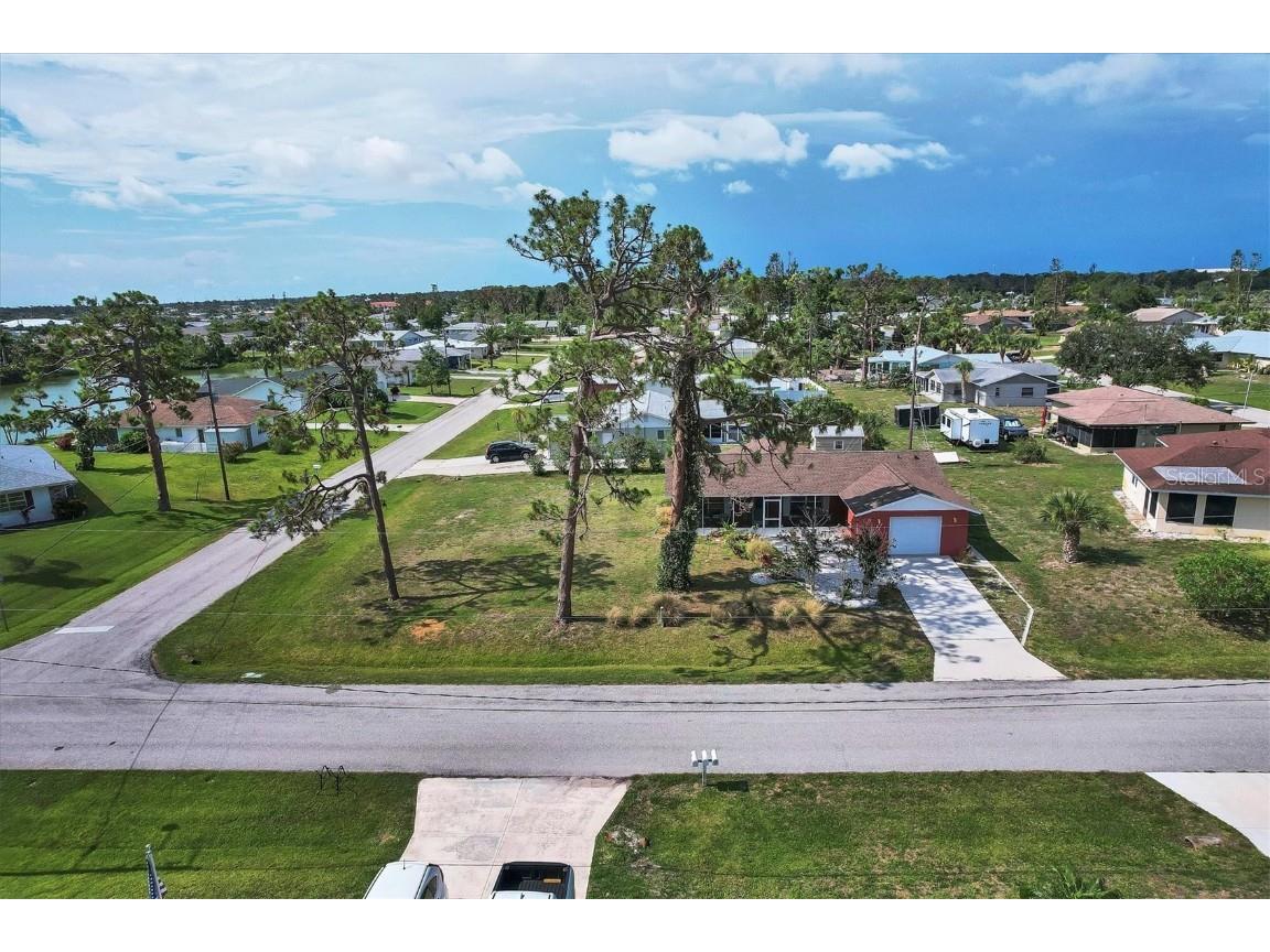 1237 Lincoln Drive Englewood FL 34224 D6130984 image1