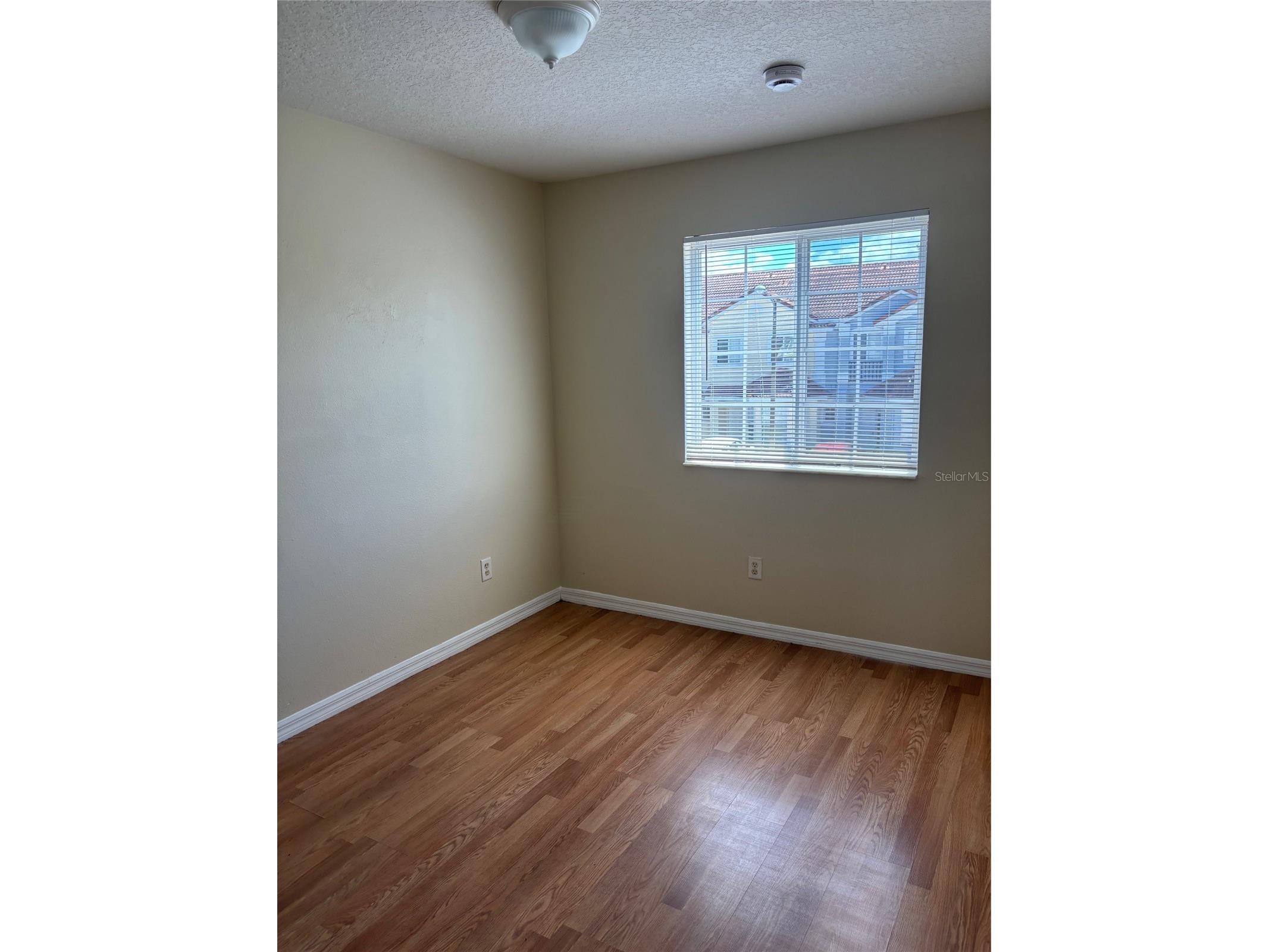 1237 S Beach Circle Kissimmee FL 34746 O6401441 image7