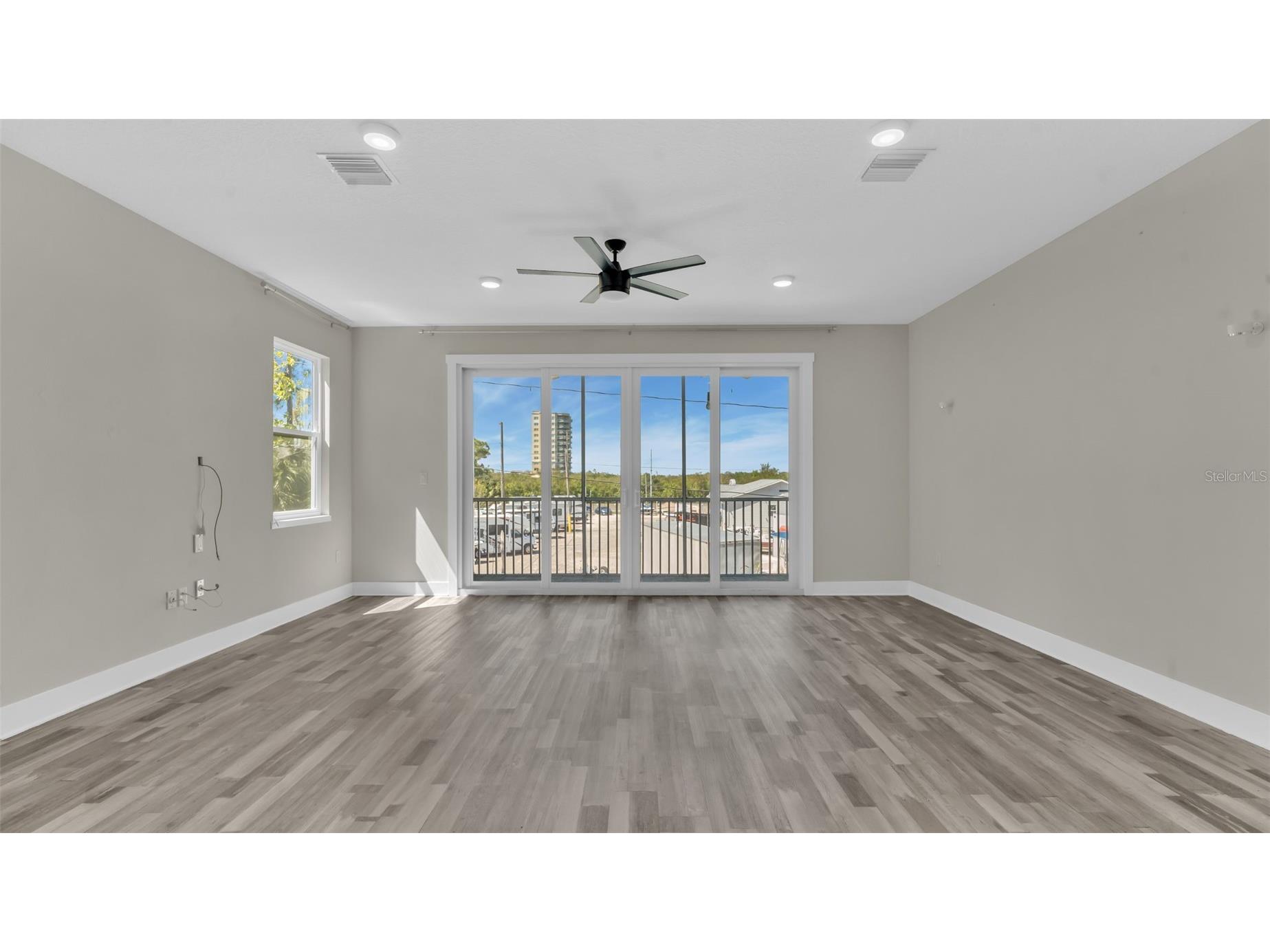 1237 Savona Drive NE Saint Petersburg FL 33702 TB8486823 image25