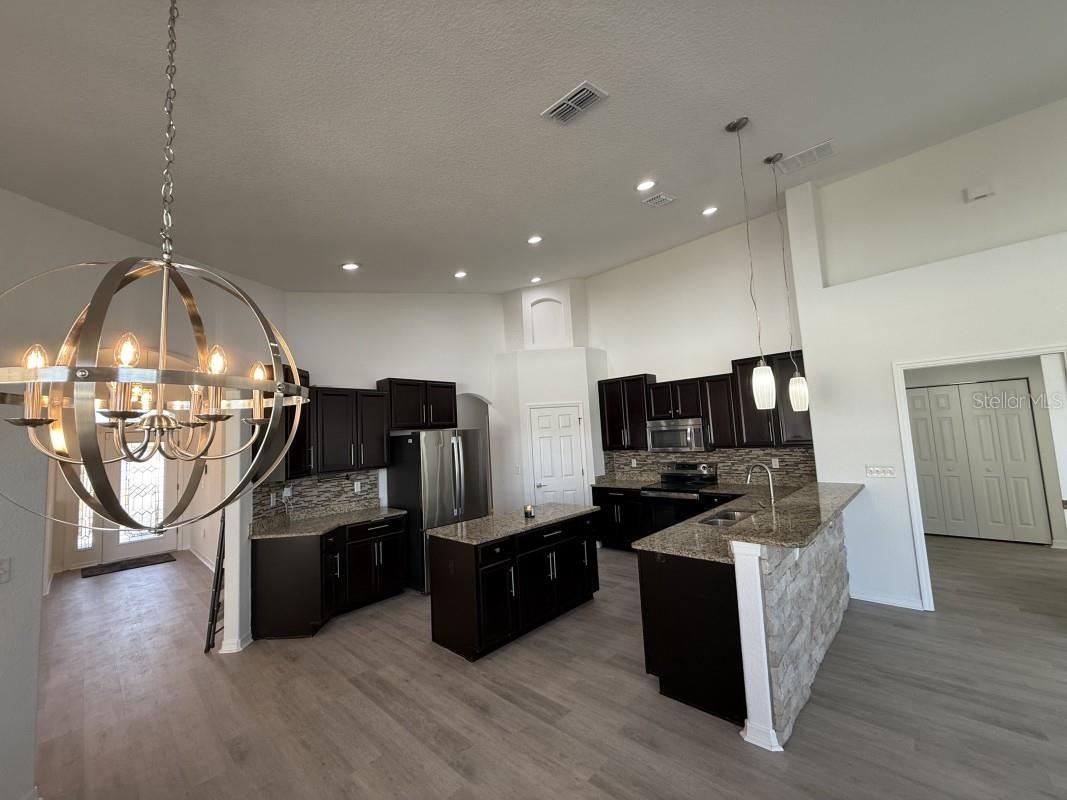 12371 NE 48th Circle Oxford FL 34484 A4680823 image7