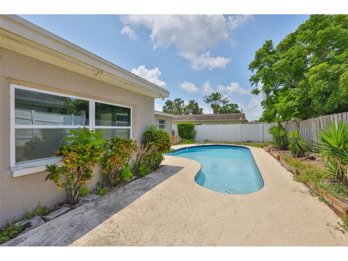 12372 113th St Largo FL 33778 TB8393437 image25