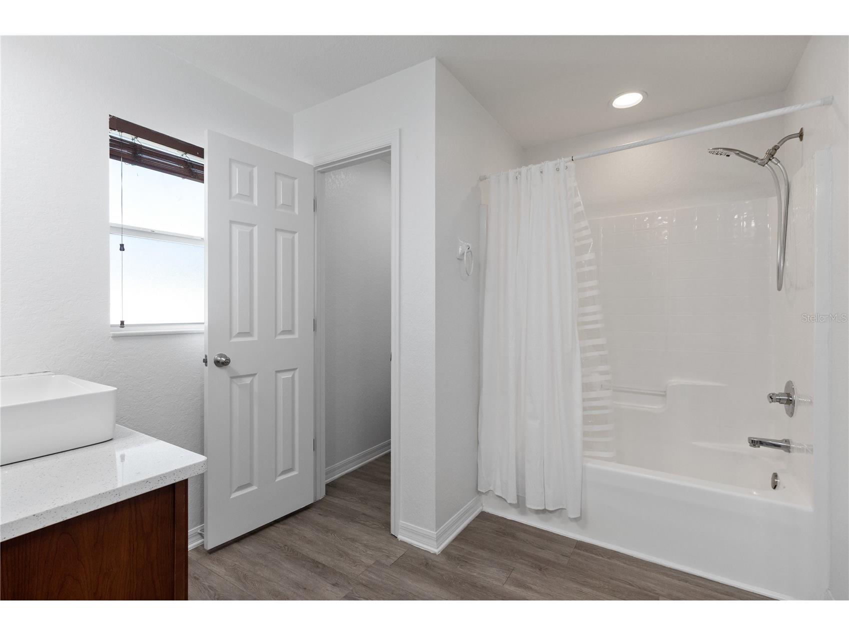 12374 Corrine Spring Hill FL 34609 TB8466929 image12