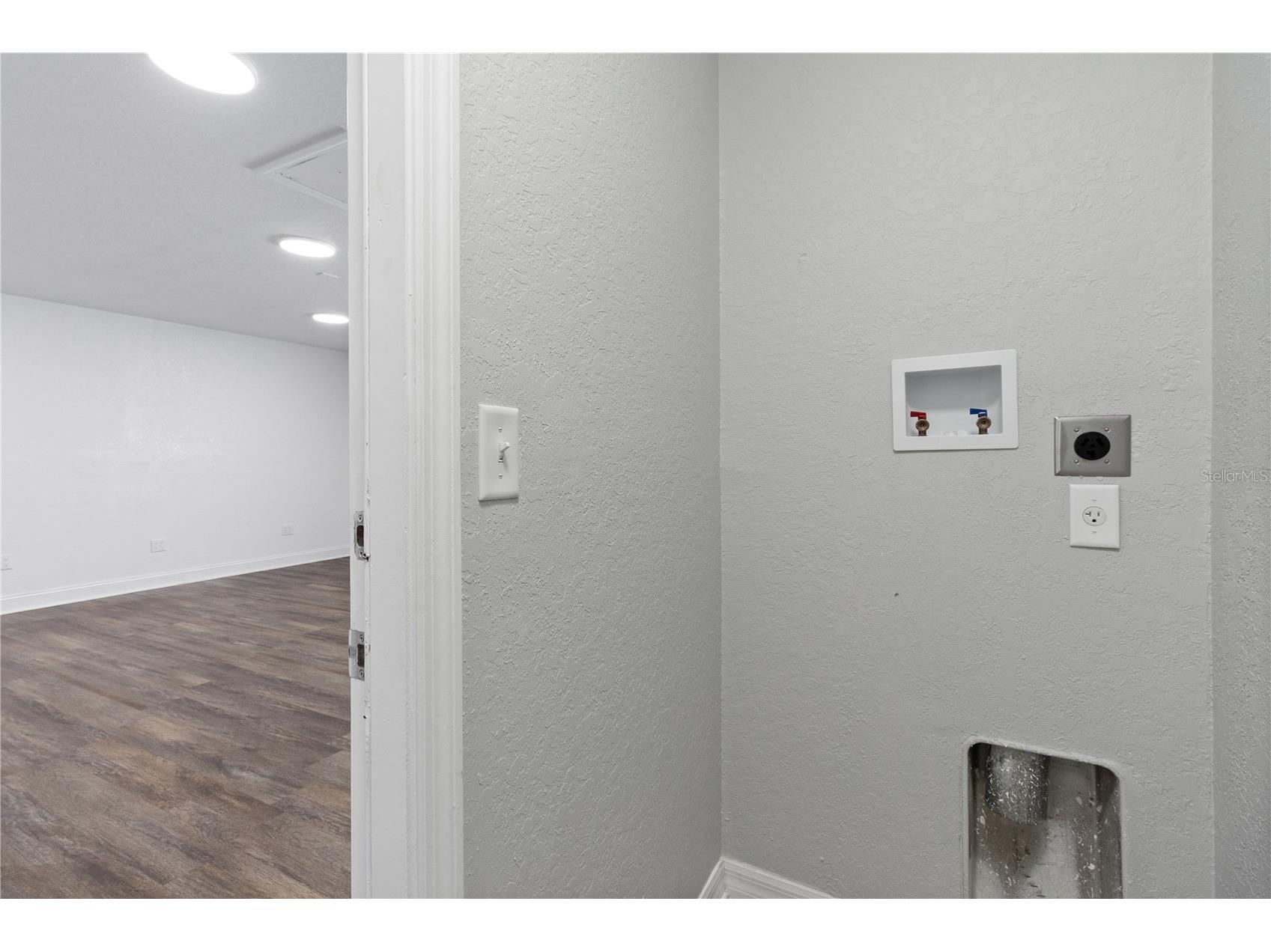 12374 Corrine Spring Hill FL 34609 TB8466929 image20