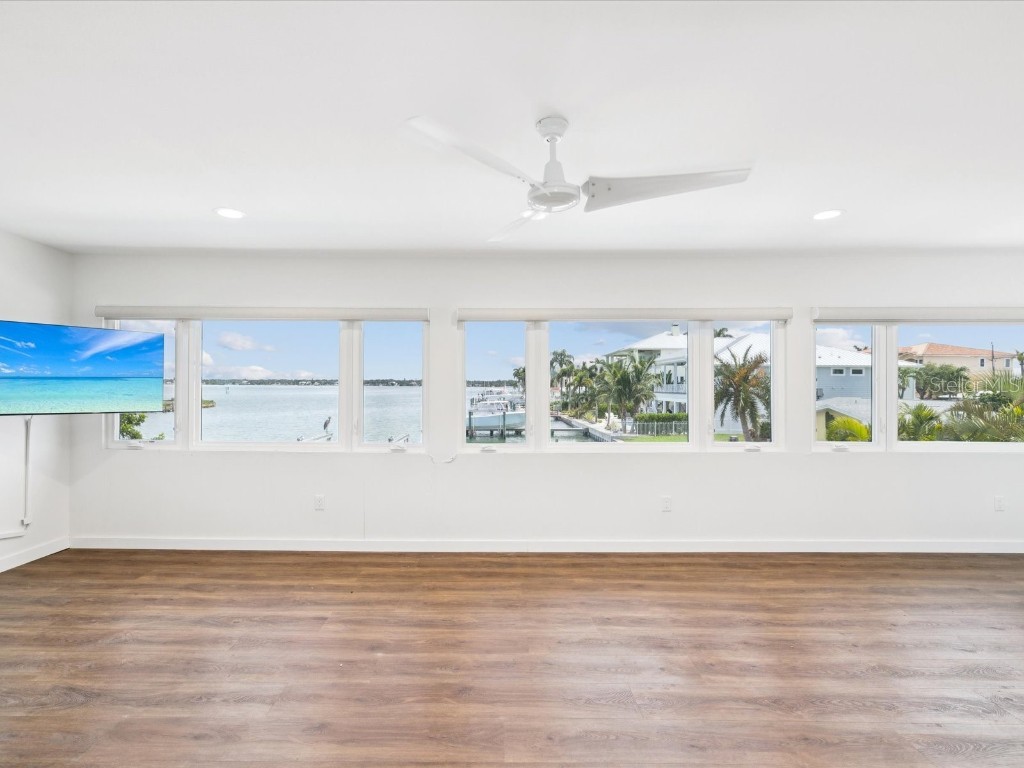 12375 7th Street E Treasure Island FL 33706 - INTRACOASTAL WATERWAYS TB8429435 image30