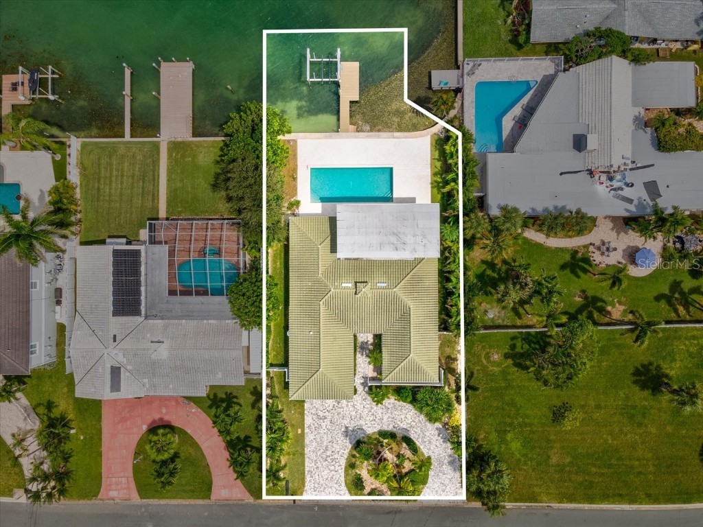 12375 7th Street E Treasure Island FL 33706 - INTRACOASTAL WATERWAYS TB8429435 image4