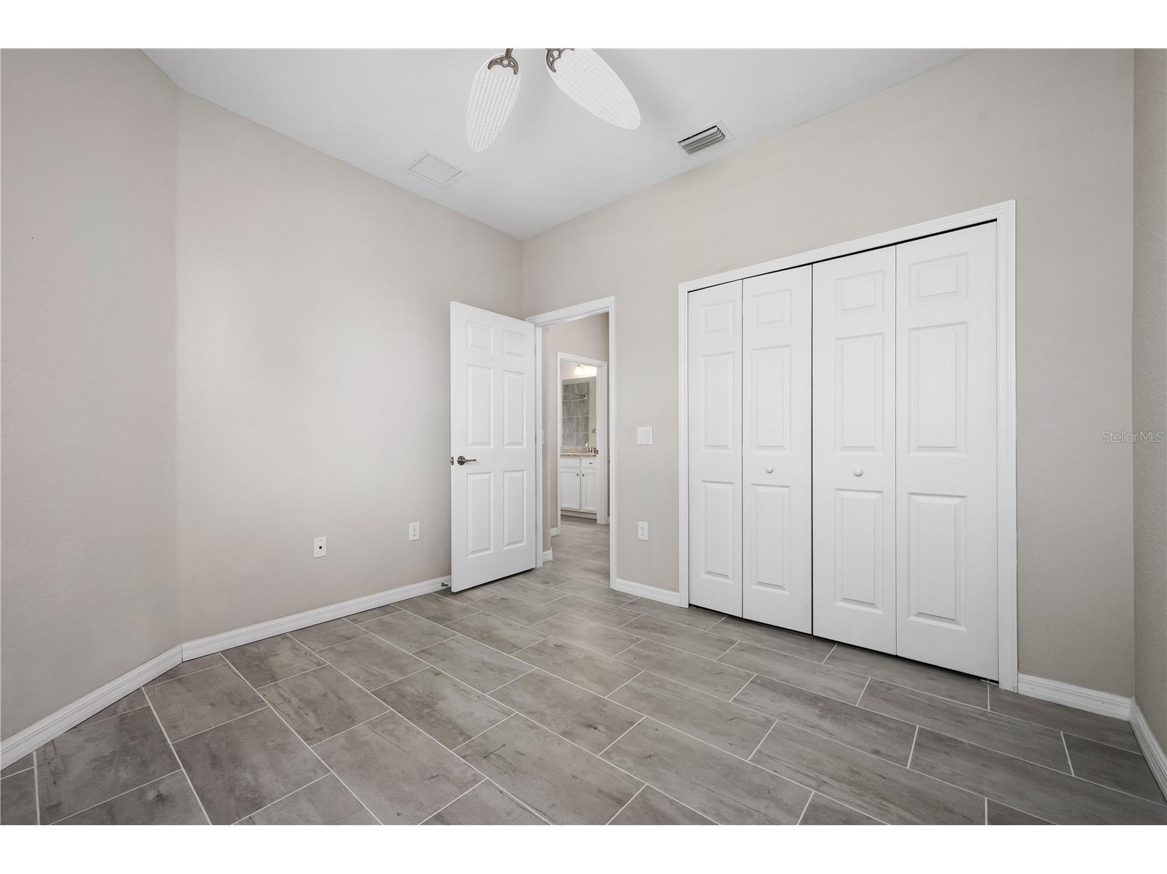 12379 Amica Loop Venice FL 34293 TB8481753 image20