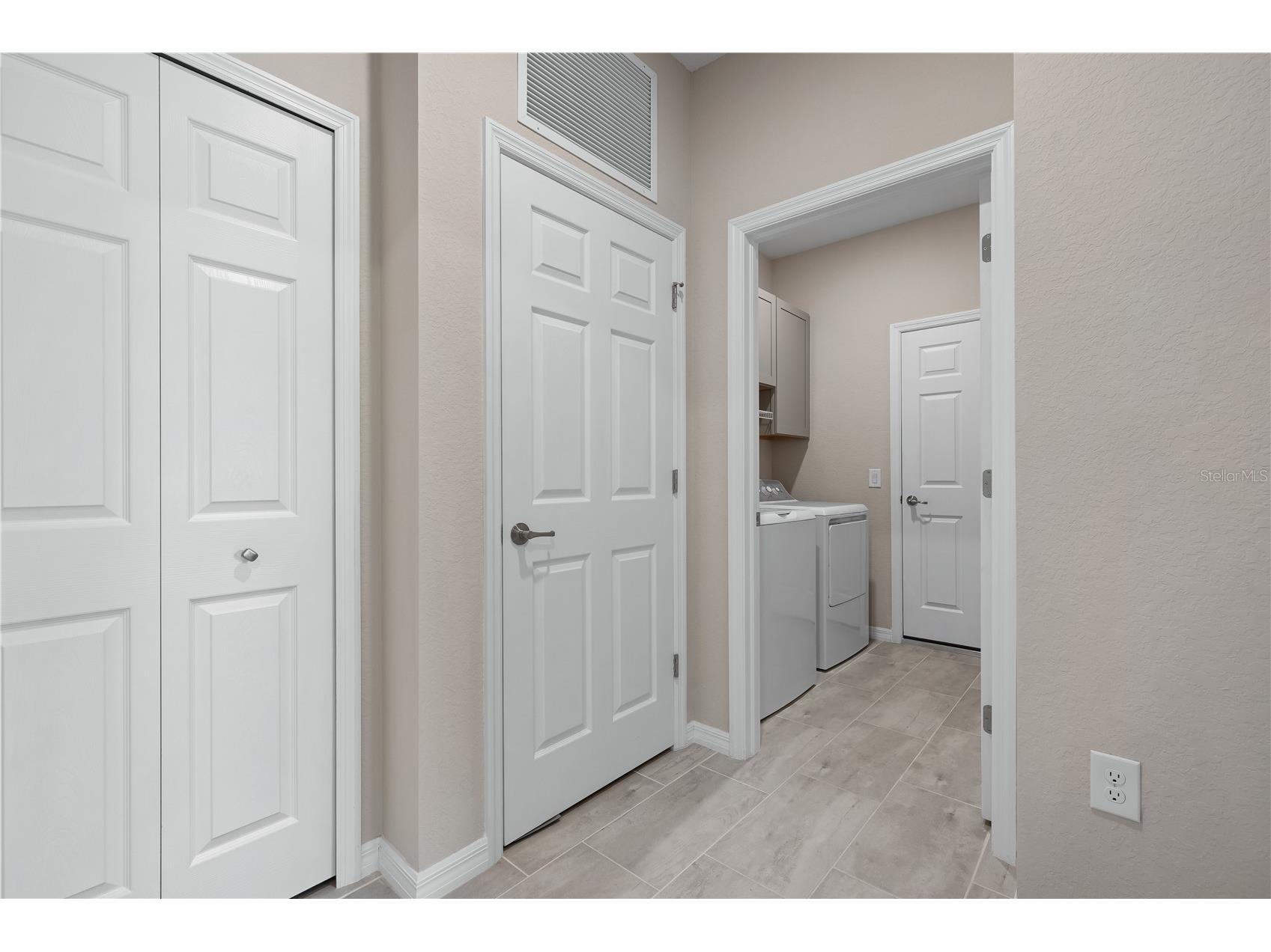 12379 Amica Loop Venice FL 34293 TB8481753 image24