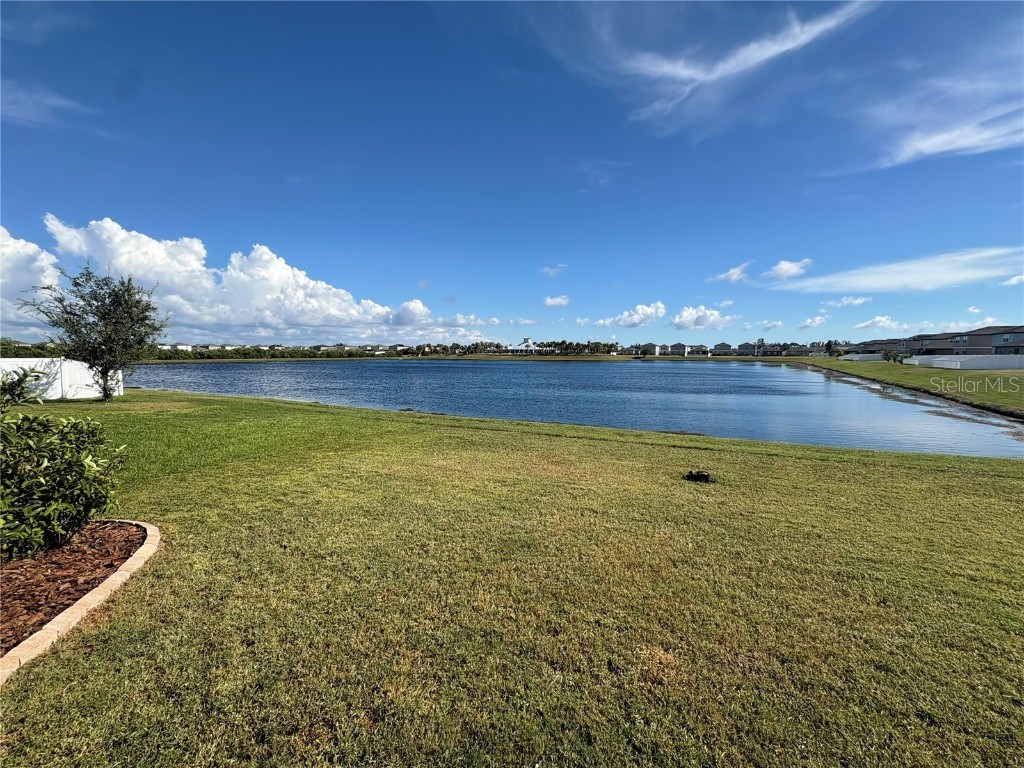 1238 Anchor Bend Drive Ruskin FL 33570 TB8432159 image17