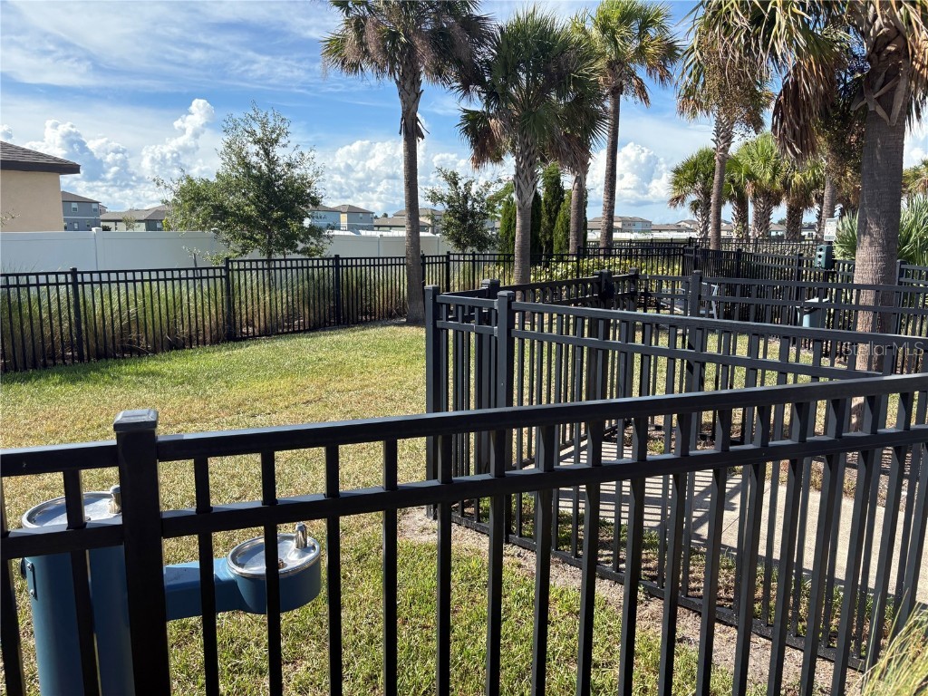 1238 Anchor Bend Drive Ruskin FL 33570 TB8432159 image25