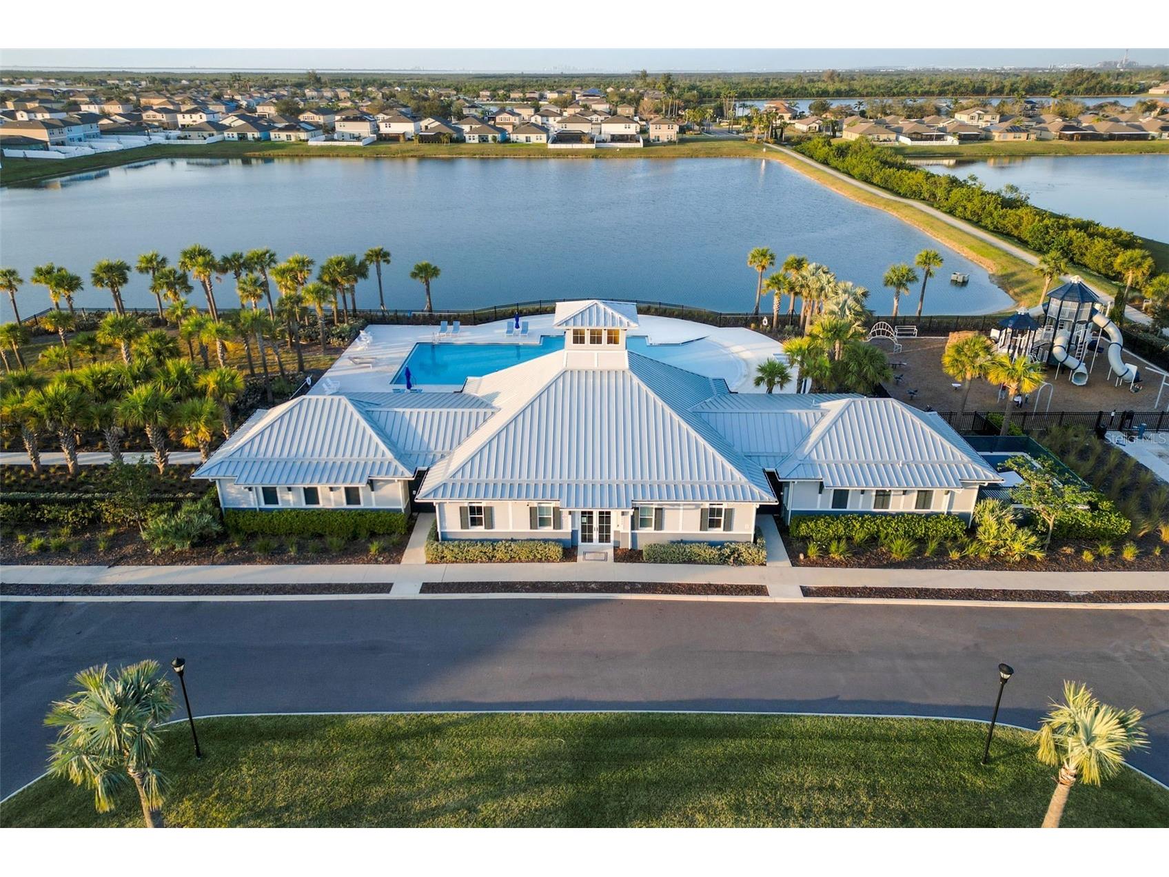1238 Anchor Bend Drive Ruskin FL 33570 TB8485622 image48