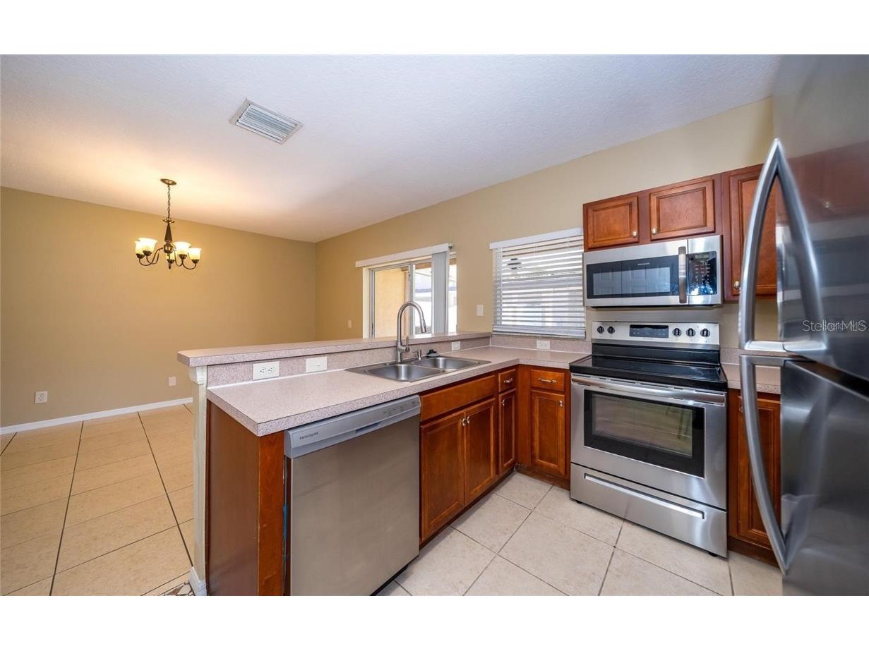 1238 Beckenham Way Wesley Chapel FL 33543 TB8410354 image2