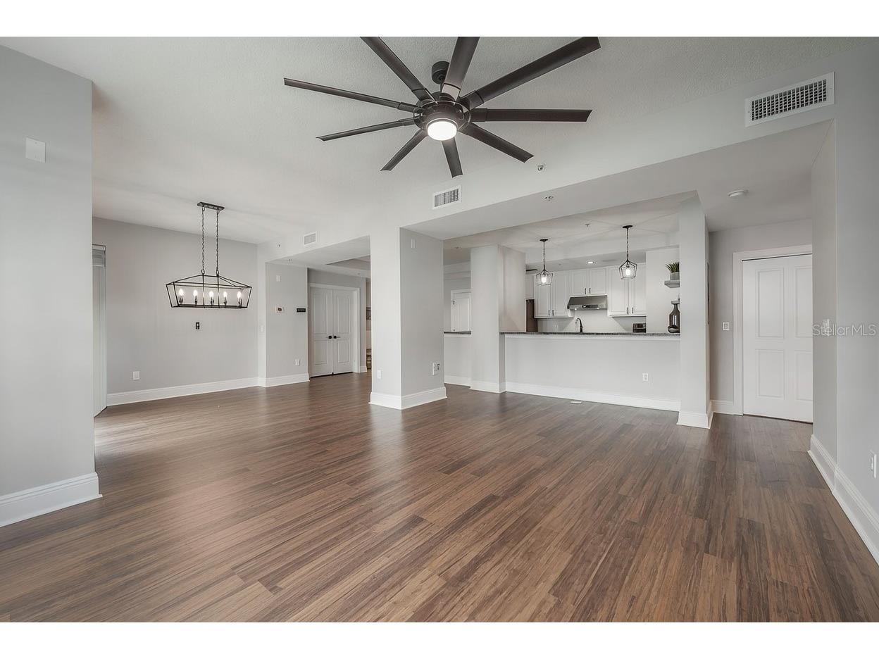 1238 E Kennedy Boulevard #402 Tampa FL 33602 TB8452855 image5