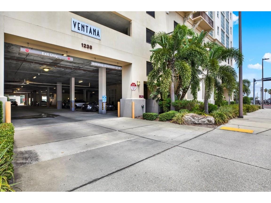 1238 E Kennedy Boulevard #702 Tampa FL 33602 TB8376643 image30