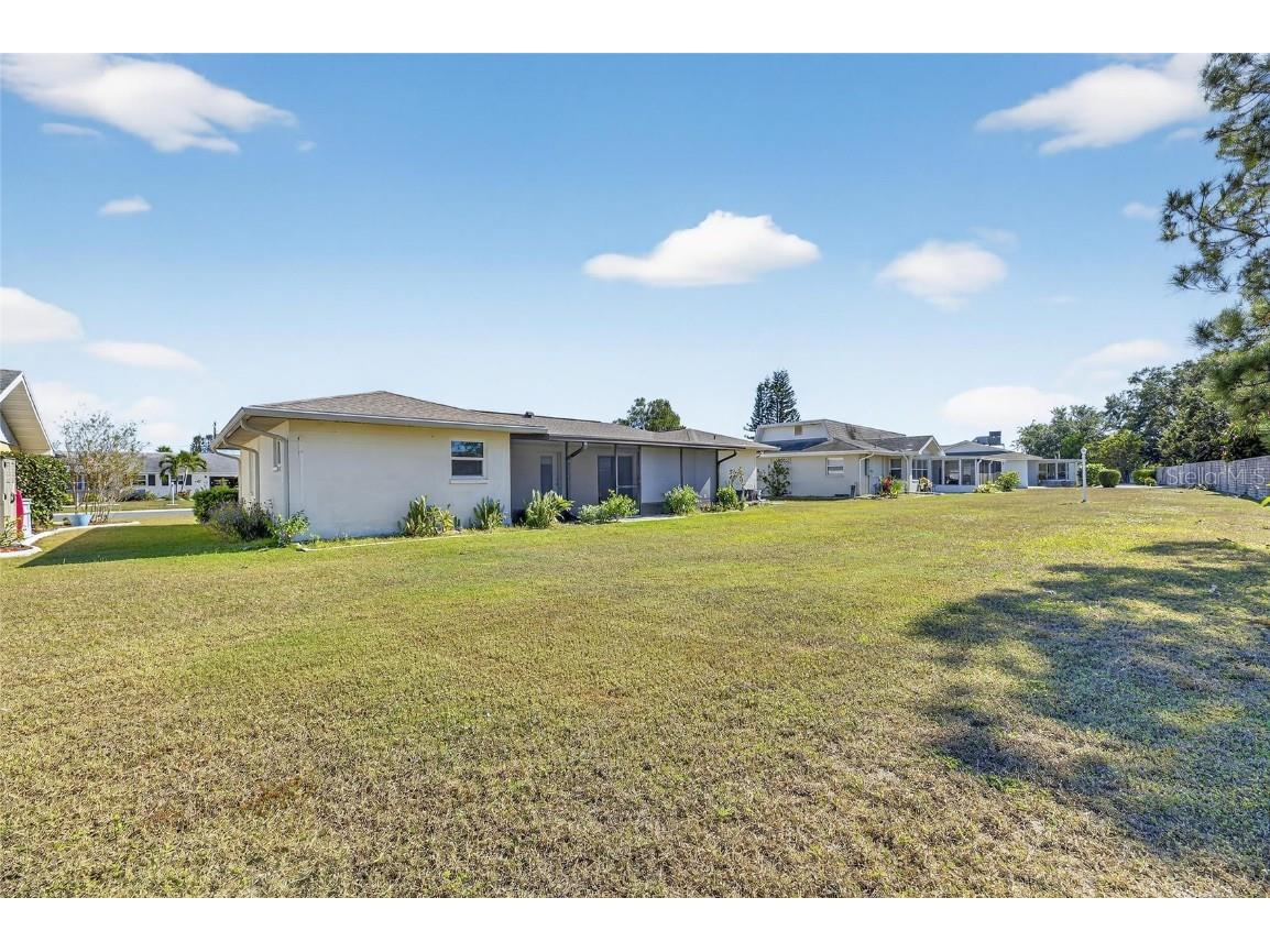 1238 Fordham Drive Sun City Center FL 33573 TB8434721 image34