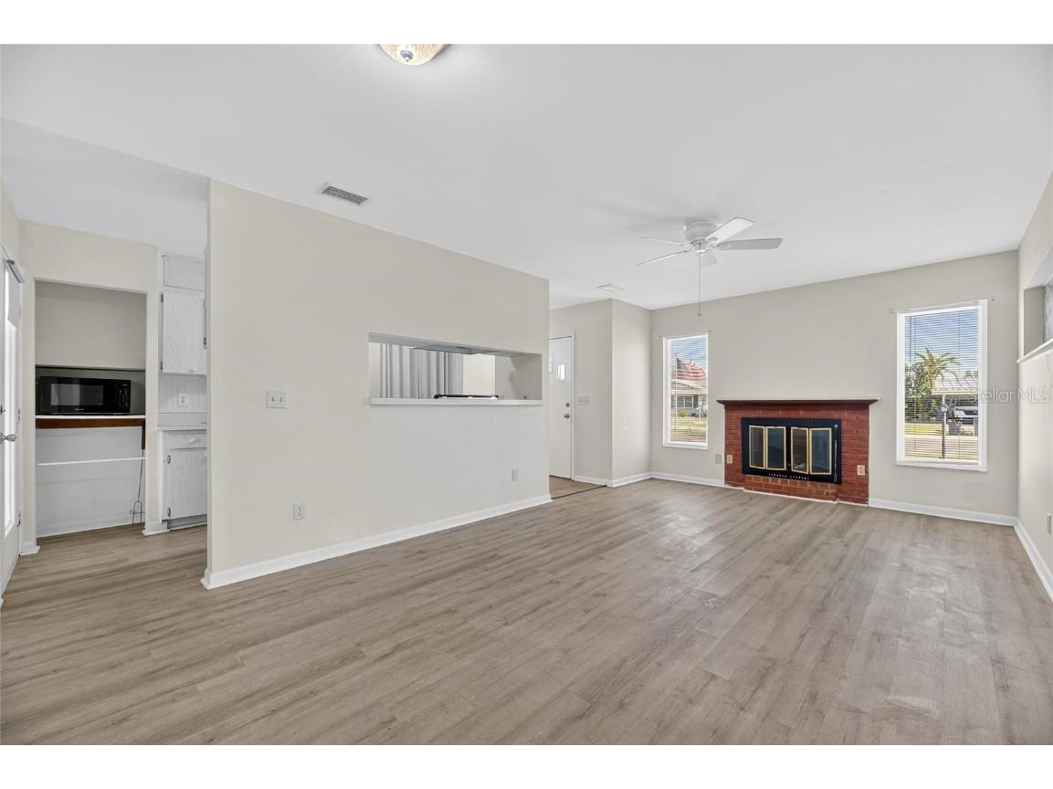 1238 Fordham Drive Sun City Center FL 33573 TB8434721 image7