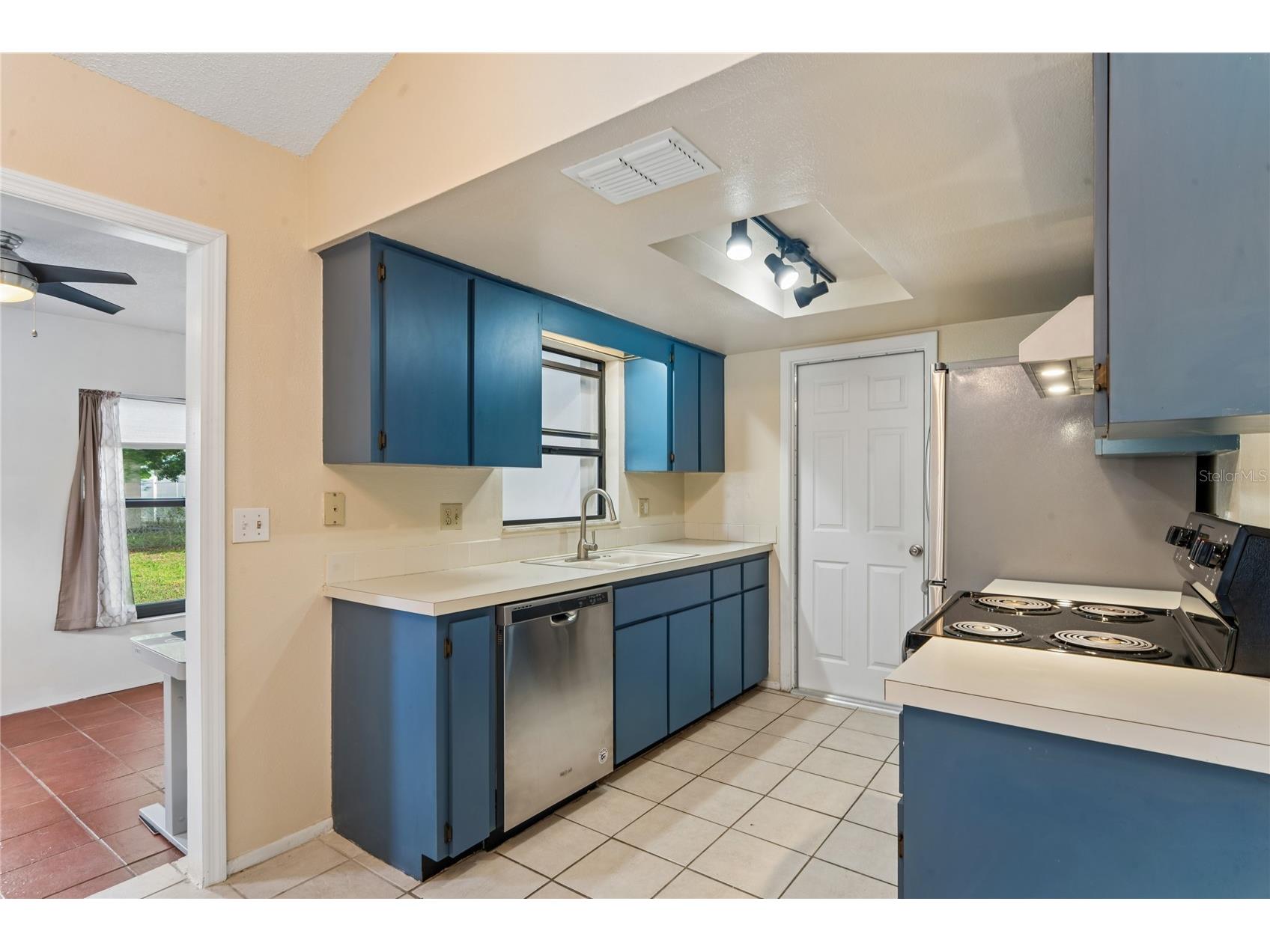 1238 Fuchsia Drive Holiday FL 34691 TB8511664 image9