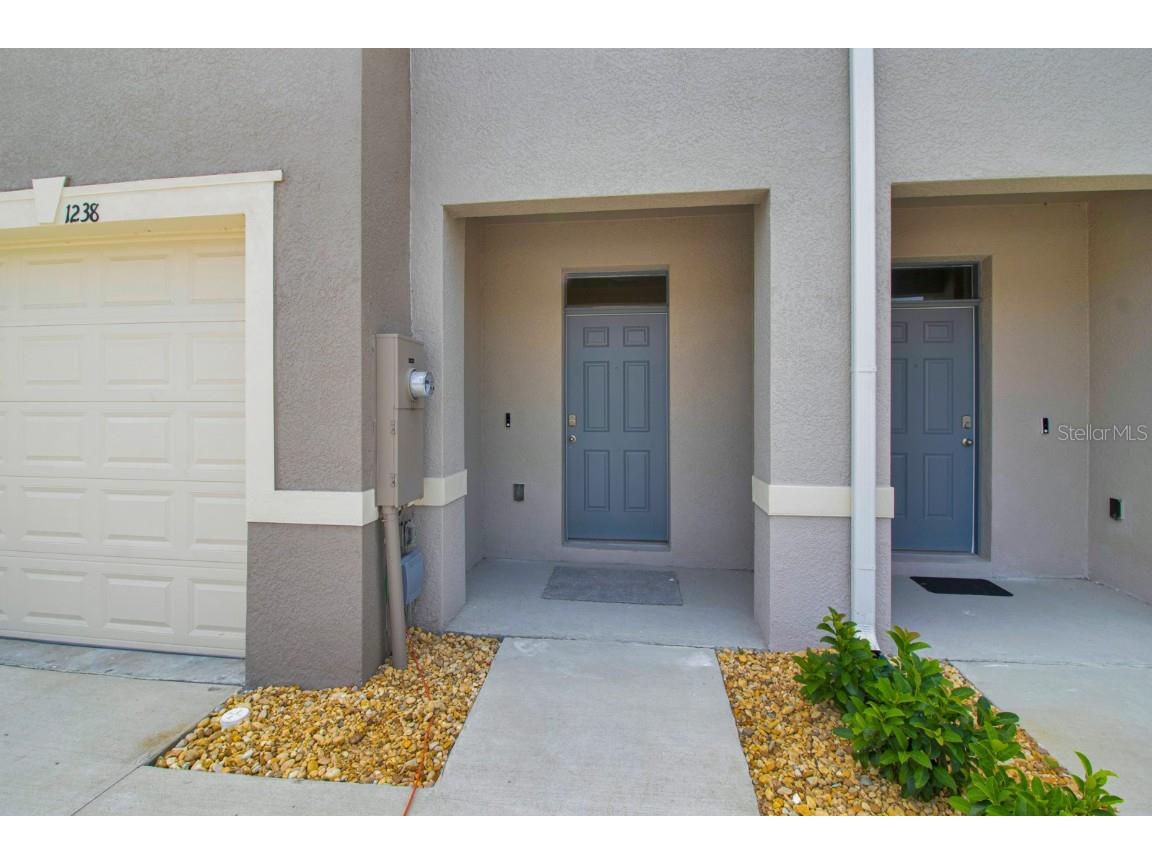 1238 Lido Drive Howey In The Hills FL 34737 S5131451 image2