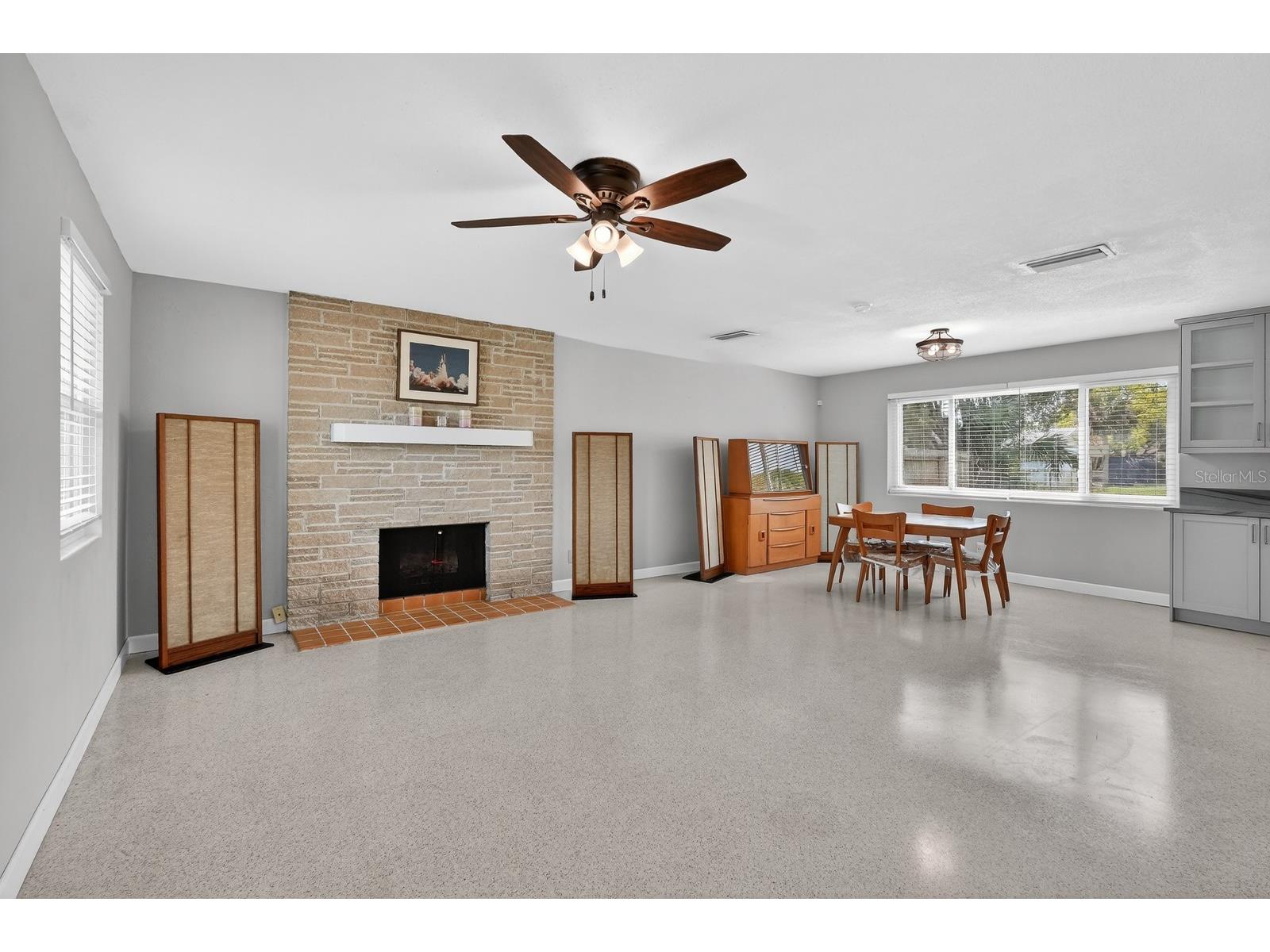 1238 Suwanee Road Daytona Beach FL 32114 V4948237 image11
