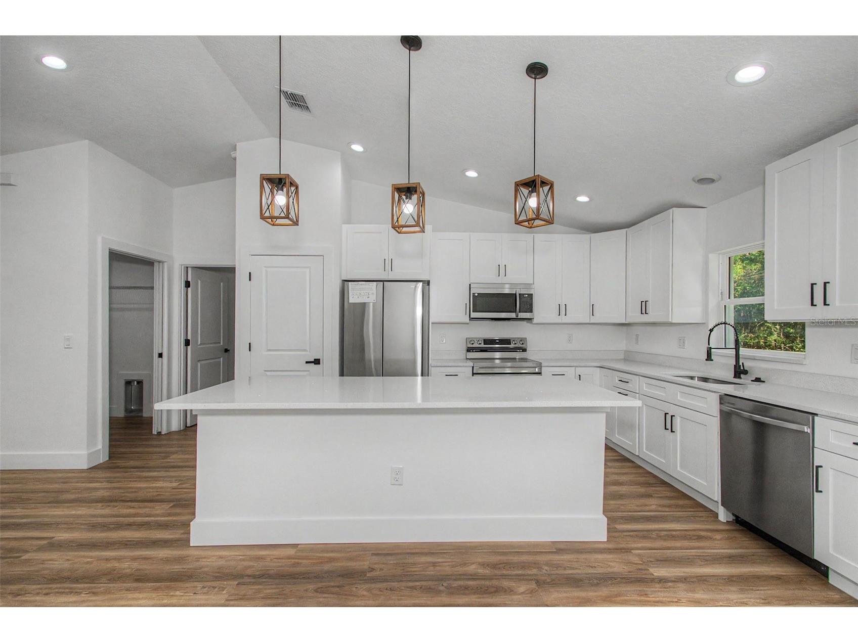 12385 SW 45th Street Ocala FL 34481 OM729122 image6