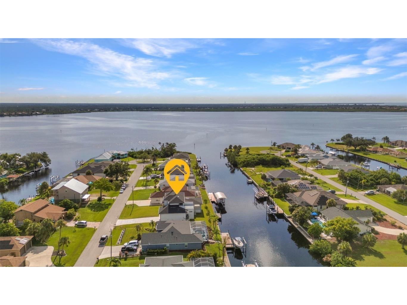 12387 Minot Avenue Port Charlotte FL 33981 - MINOT WATERWAY C7507709 image1