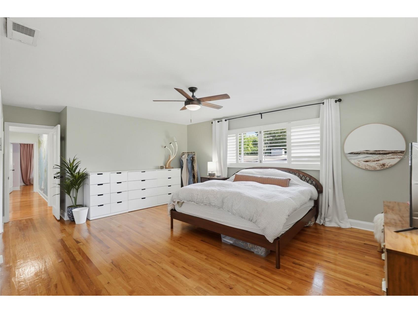 1239 43rd Avenue N Saint Petersburg FL 33703 TB8490350 image14