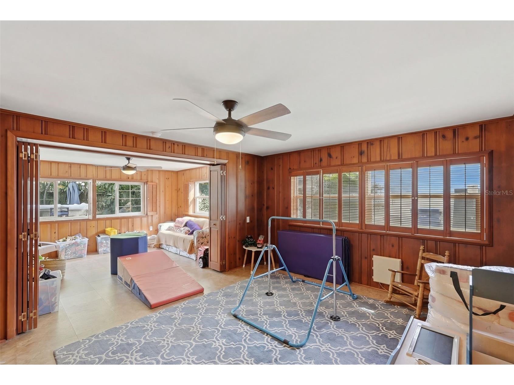 1239 43rd Avenue N Saint Petersburg FL 33703 TB8490350 image23