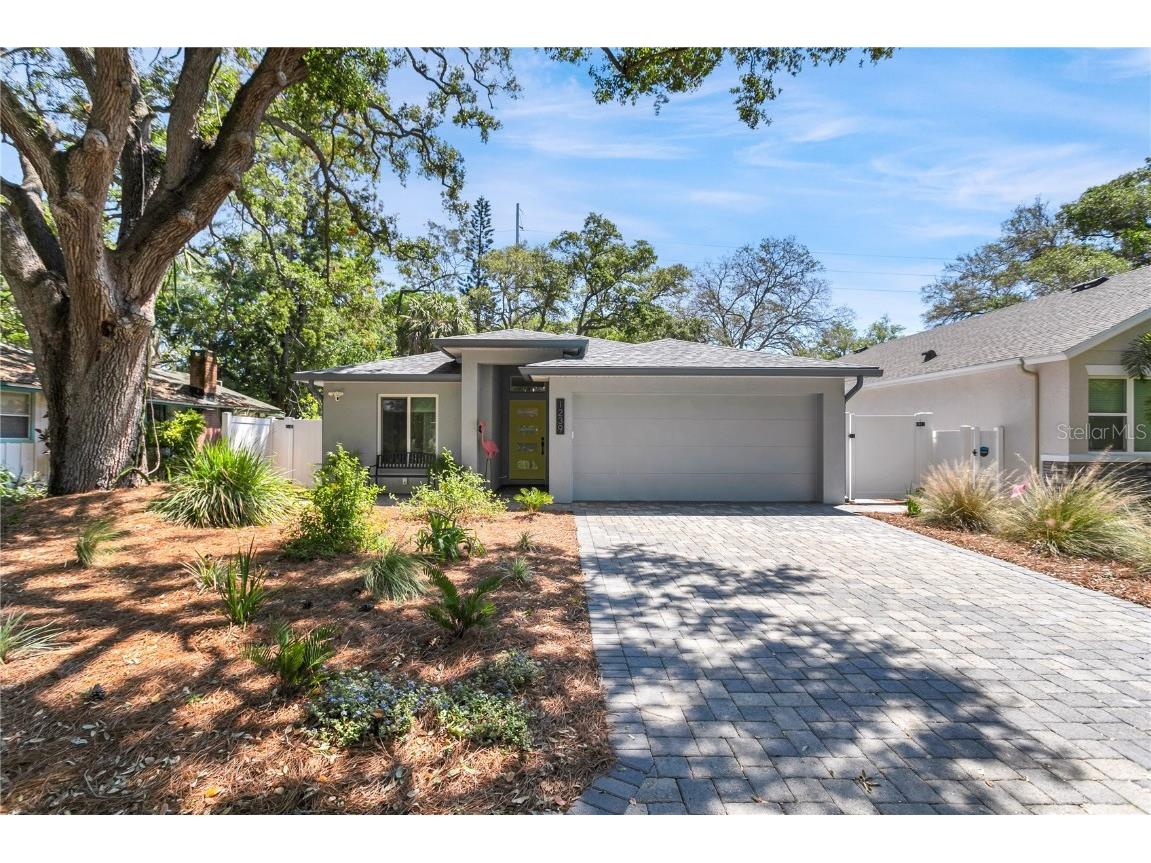 1239 New York Avenue Dunedin FL 34698 U8239114 image1