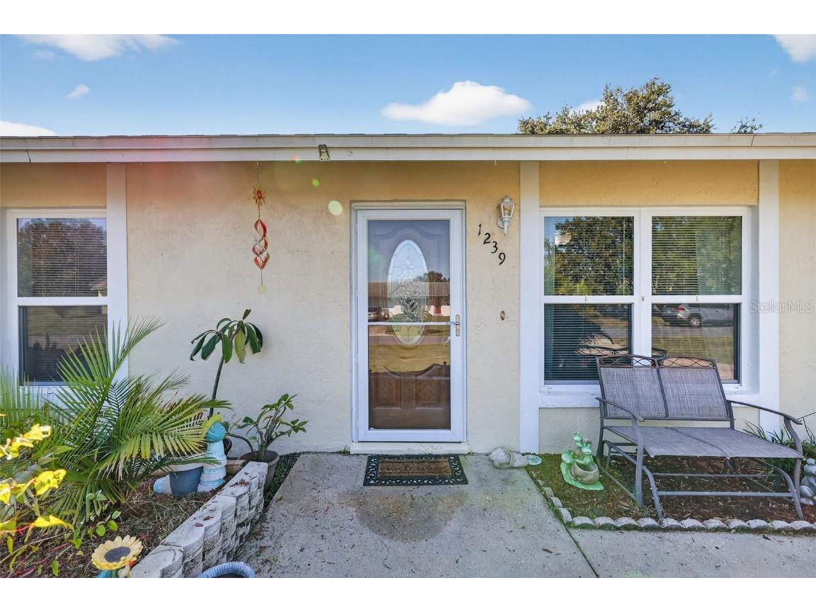 1239 Padgett Circle Lady Lake FL 32159 G5104155 image2