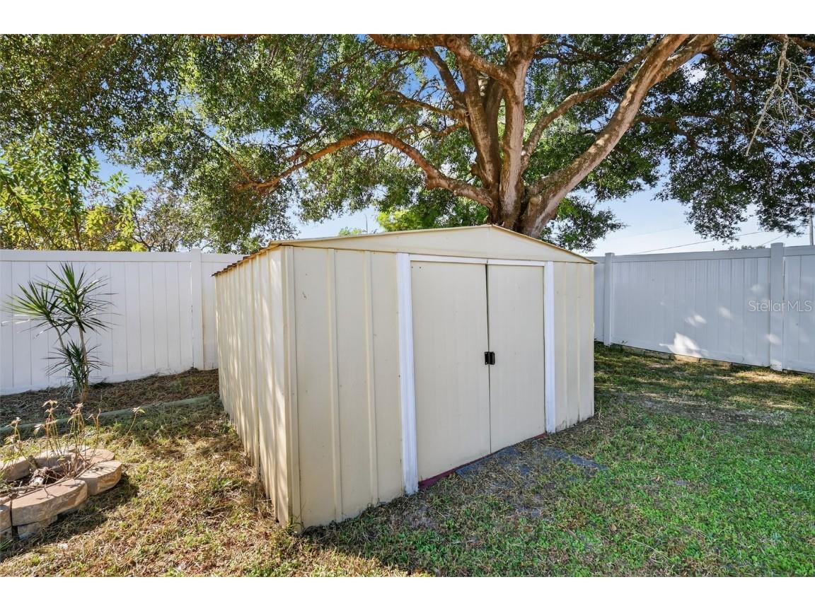 1239 Padgett Circle Lady Lake FL 32159 G5104155 image26