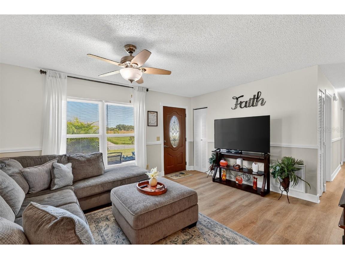 1239 Padgett Circle Lady Lake FL 32159 G5104155 image5