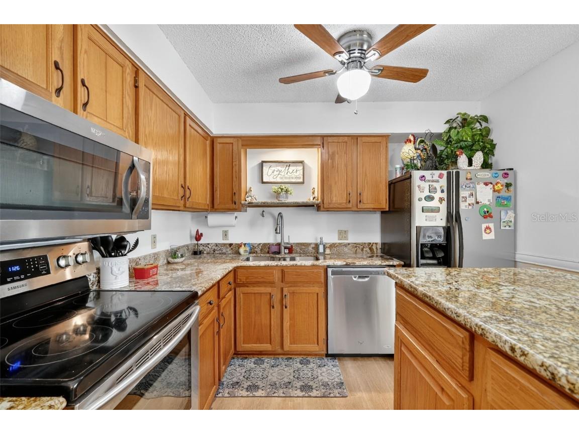 1239 Padgett Circle Lady Lake FL 32159 G5104155 image9