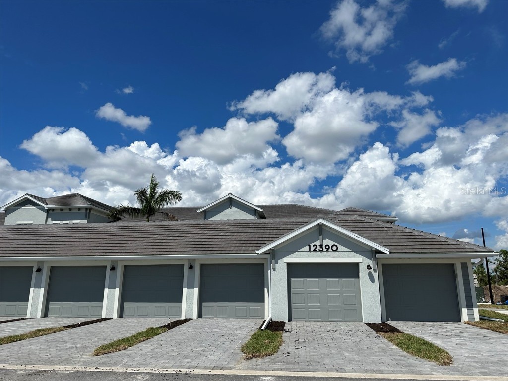 12390 Wellen Golf Street #207 Venice FL 34293 D6132660 image1