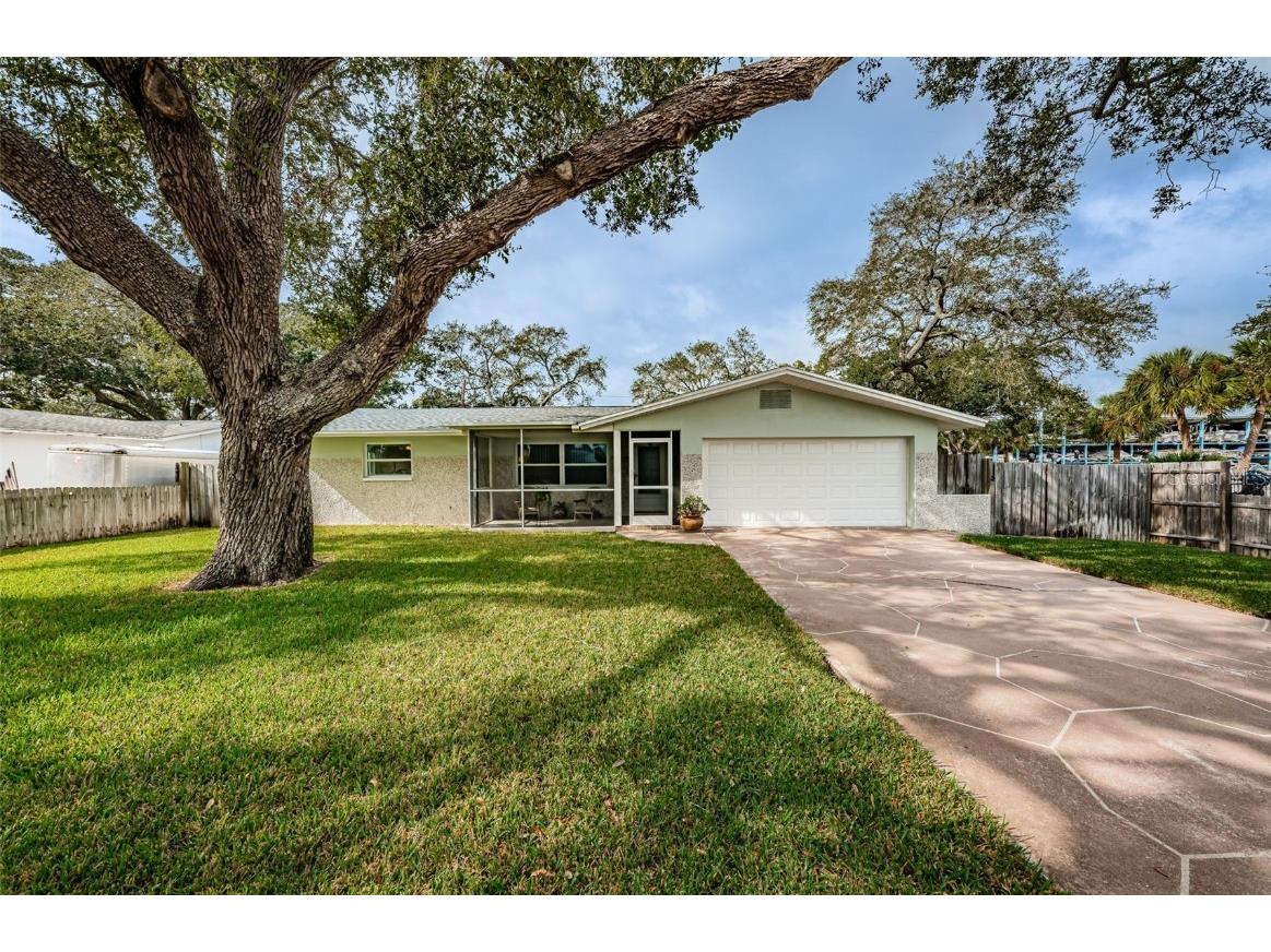 12394 145th Street Largo FL 33774 U8223290 image1