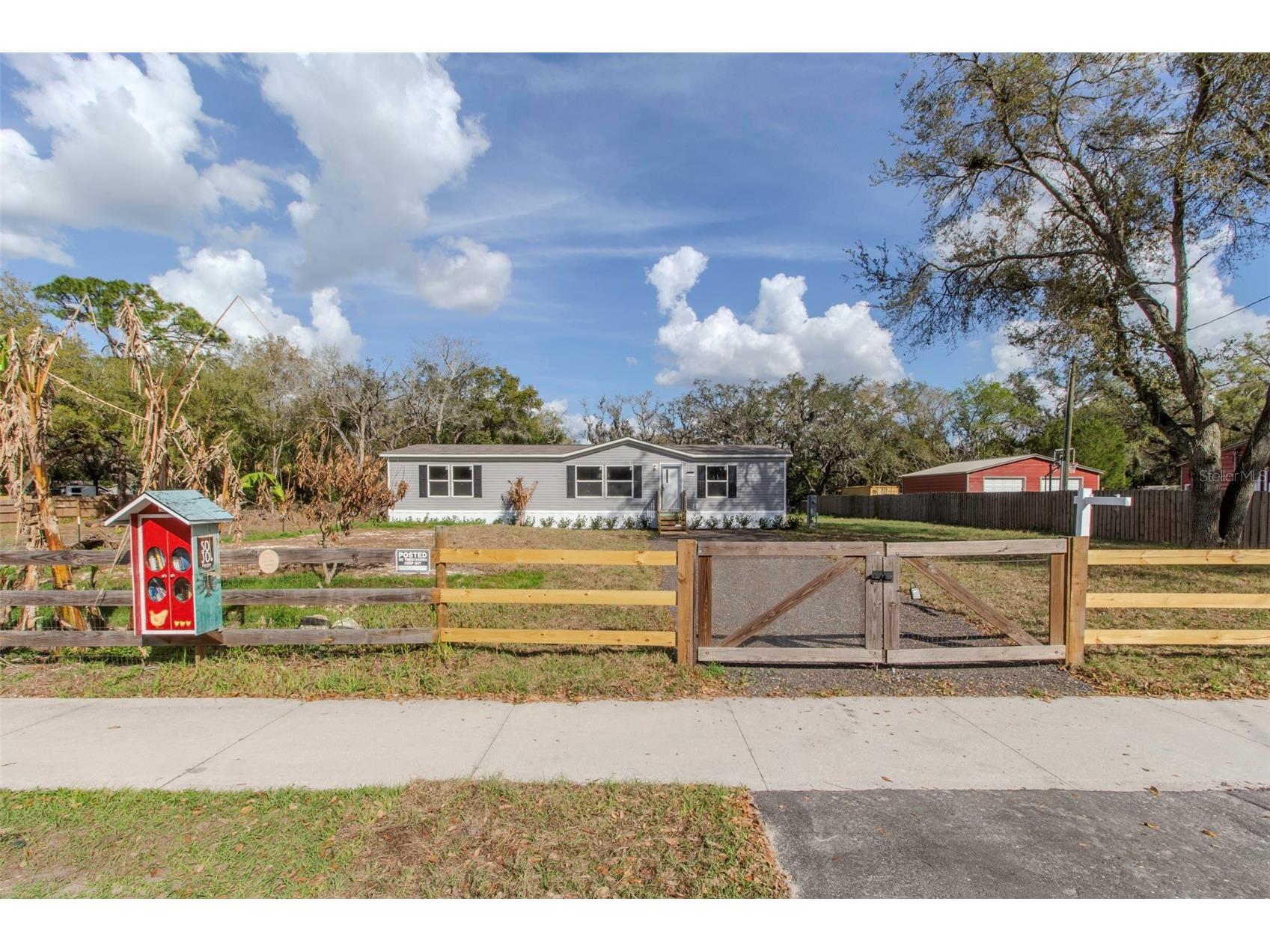 12396 Hicks Road Hudson FL 34667 W7882377 image1