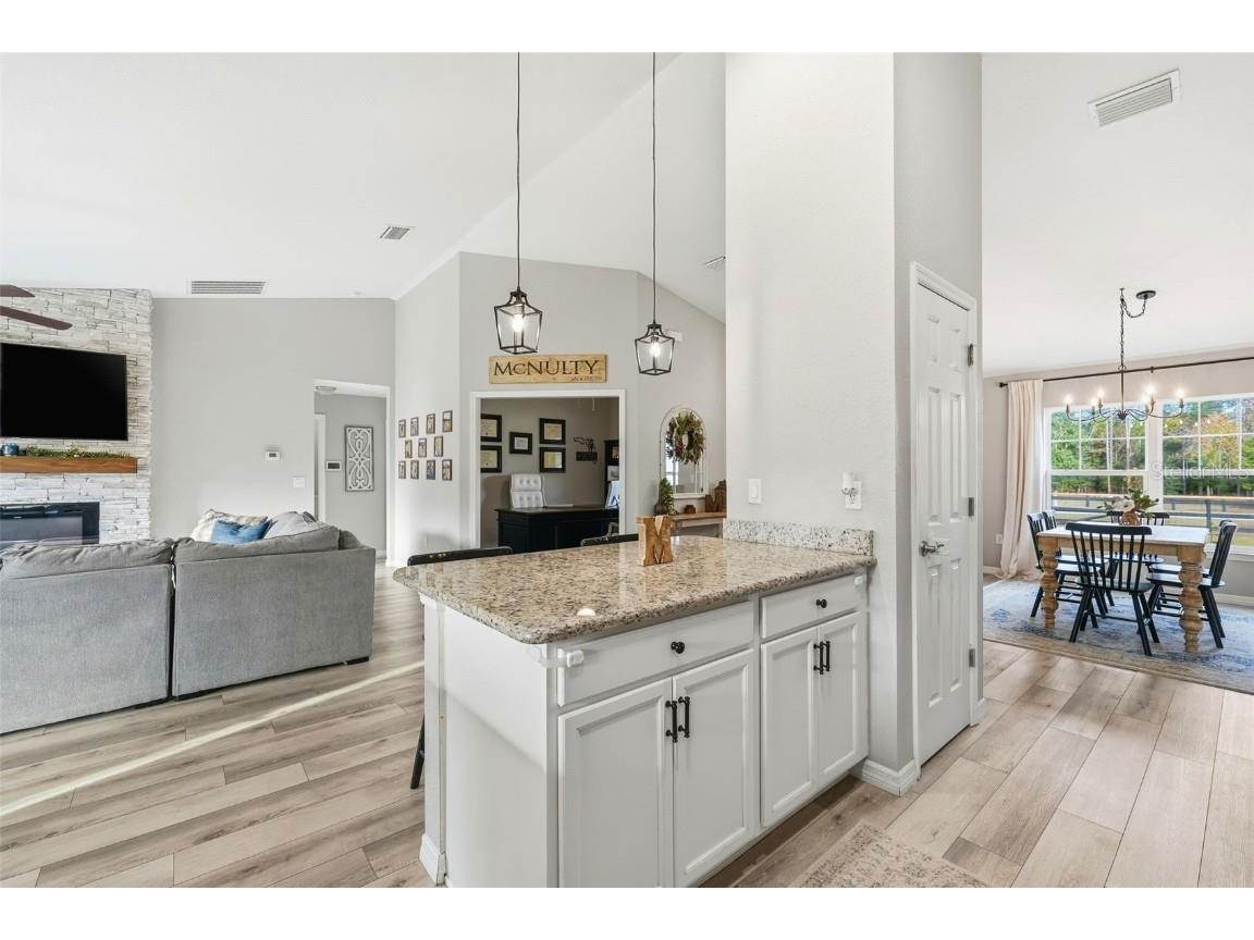 12396 SW 64th Street Road Ocala FL 34481 W7876099 image12