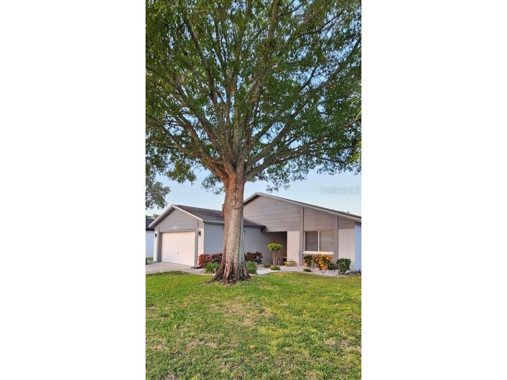 12399 69th Street Largo FL 33773 A4584983 image1