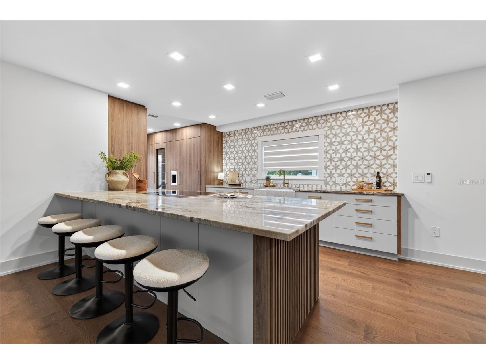 124 19th Avenue N Saint Petersburg FL 33704 TB8508829 image20