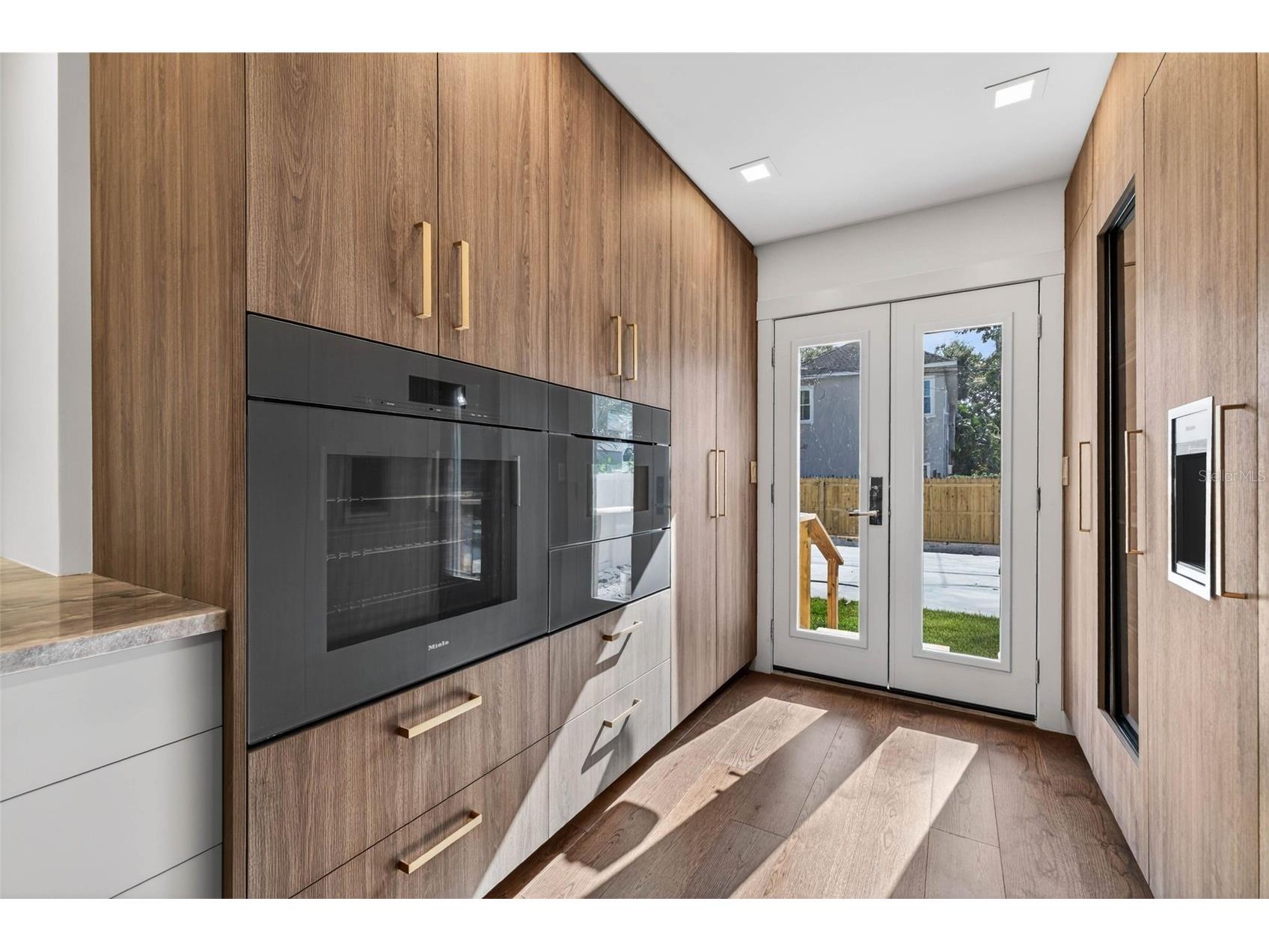 124 19th Avenue N Saint Petersburg FL 33704 TB8508829 image29
