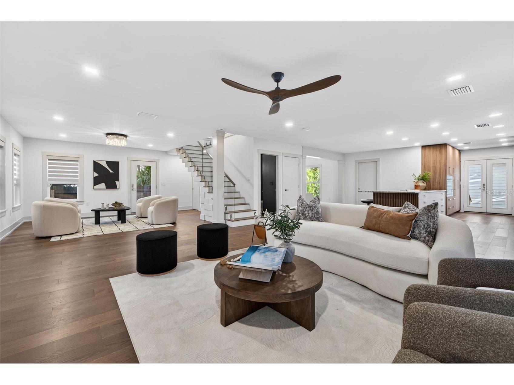 124 19th Avenue N Saint Petersburg FL 33704 TB8508829 image8