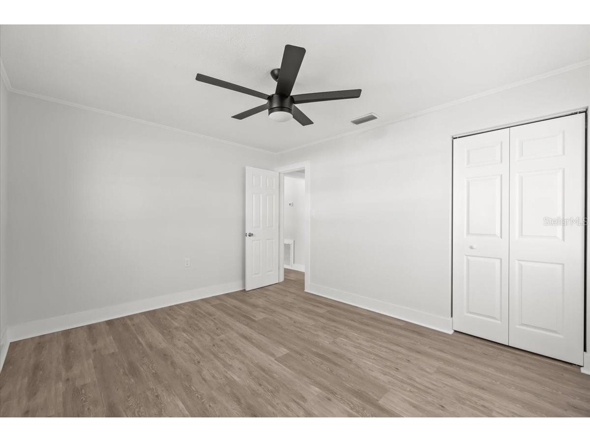 124 85th Avenue N Saint Petersburg FL 33702 TB8486019 image11