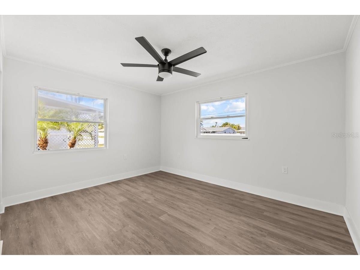 124 85th Avenue N Saint Petersburg FL 33702 TB8486019 image12