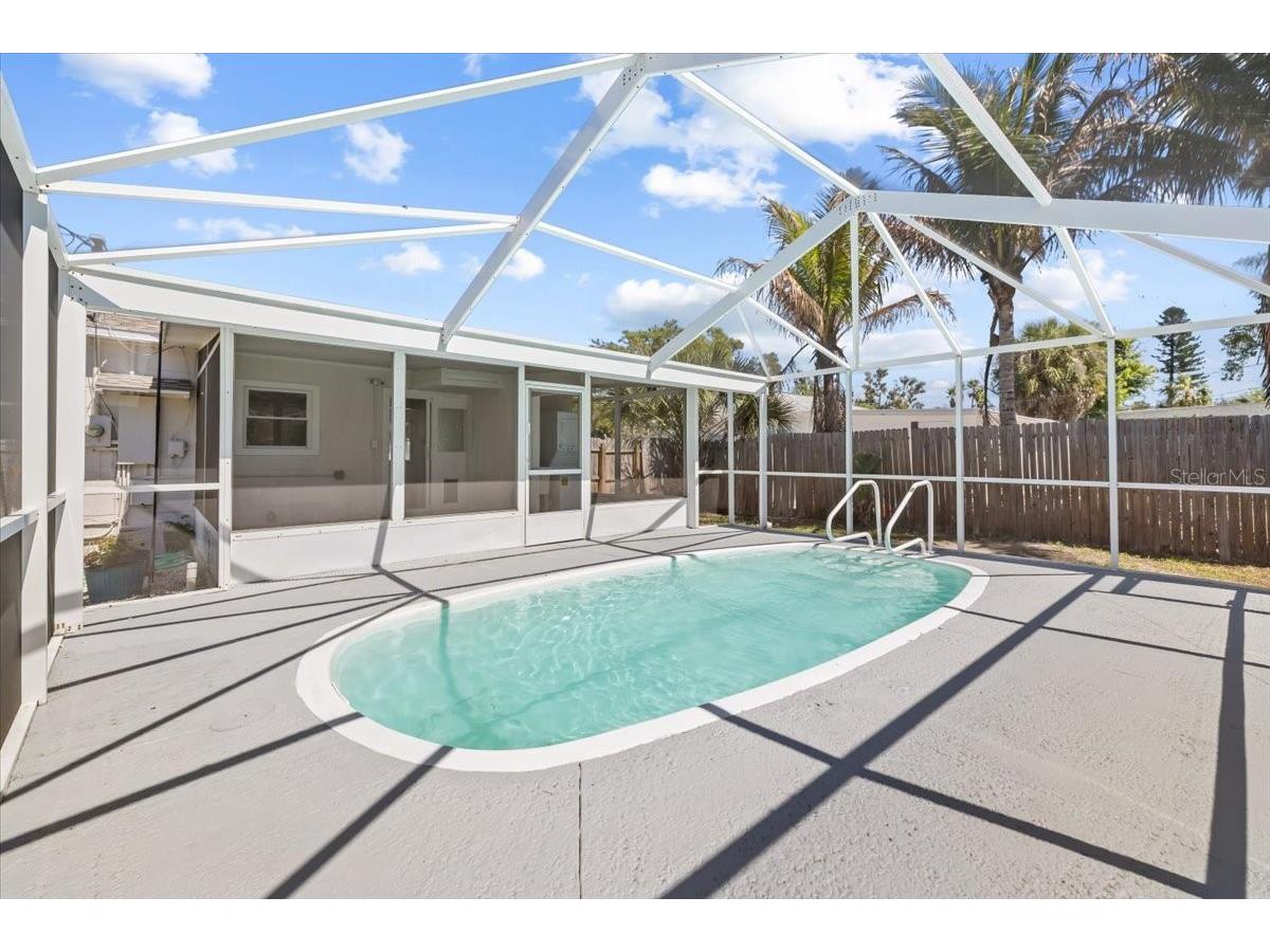 124 85th Avenue N Saint Petersburg FL 33702 TB8486019 image2