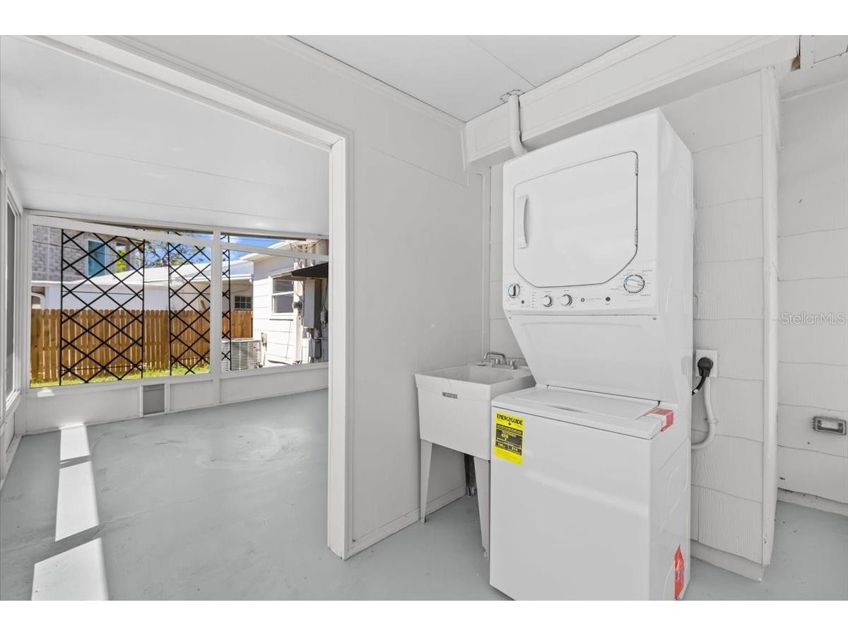 124 85th Avenue N Saint Petersburg FL 33702 TB8486019 image20