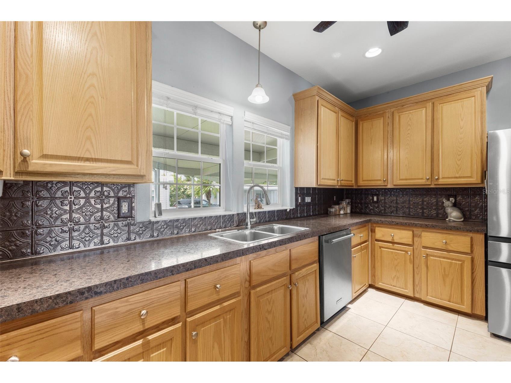 124 Americana Court NE #214 Saint Petersburg FL 33702 - TAMPA BAY TB8512099 image14