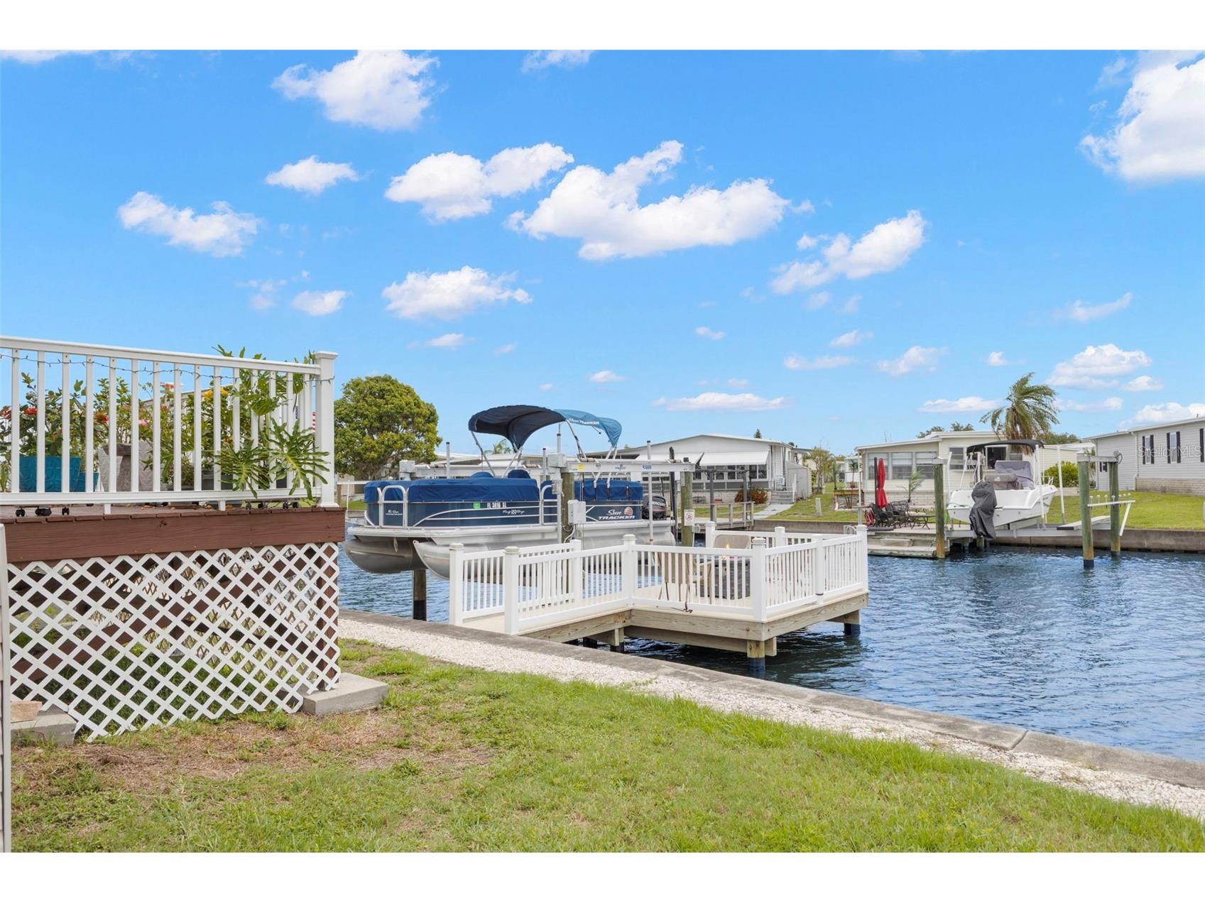 124 Americana Court NE #214 Saint Petersburg FL 33702 - TAMPA BAY TB8512099 image5