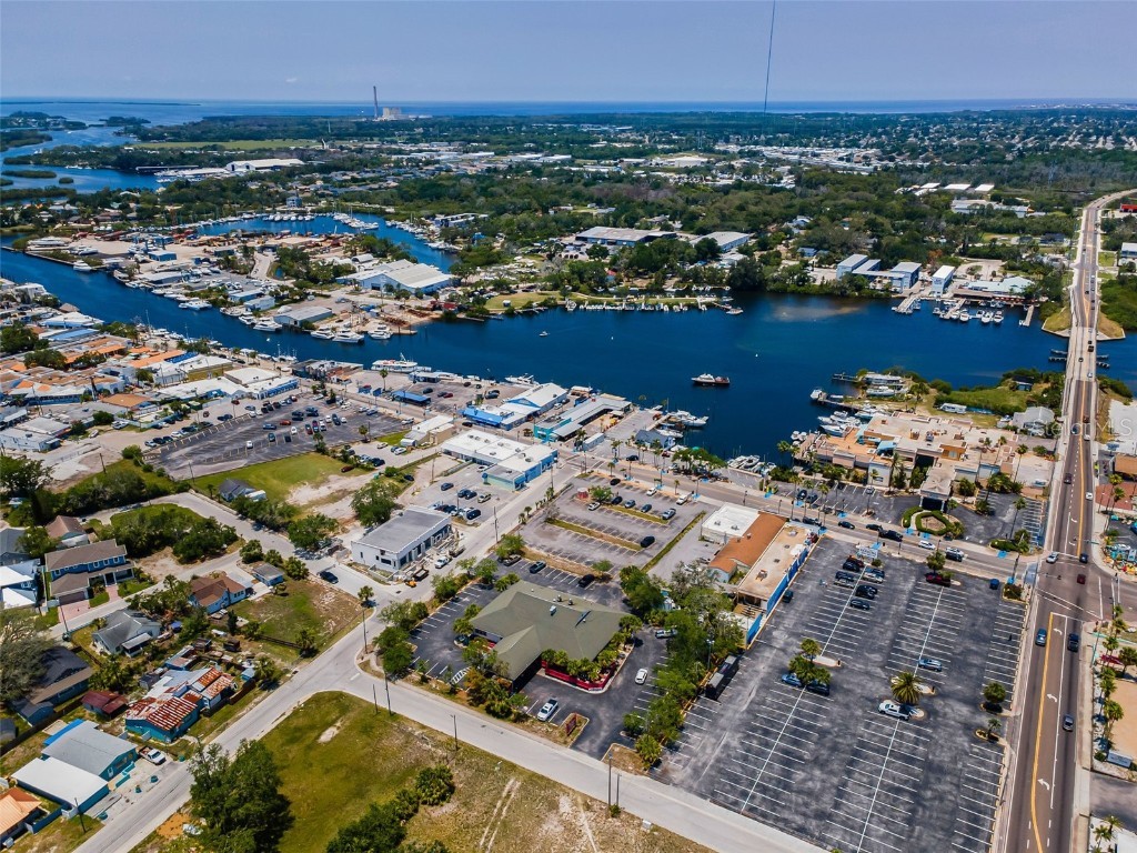 124 Athens Street Tarpon Springs FL 34689 W7875745 image33