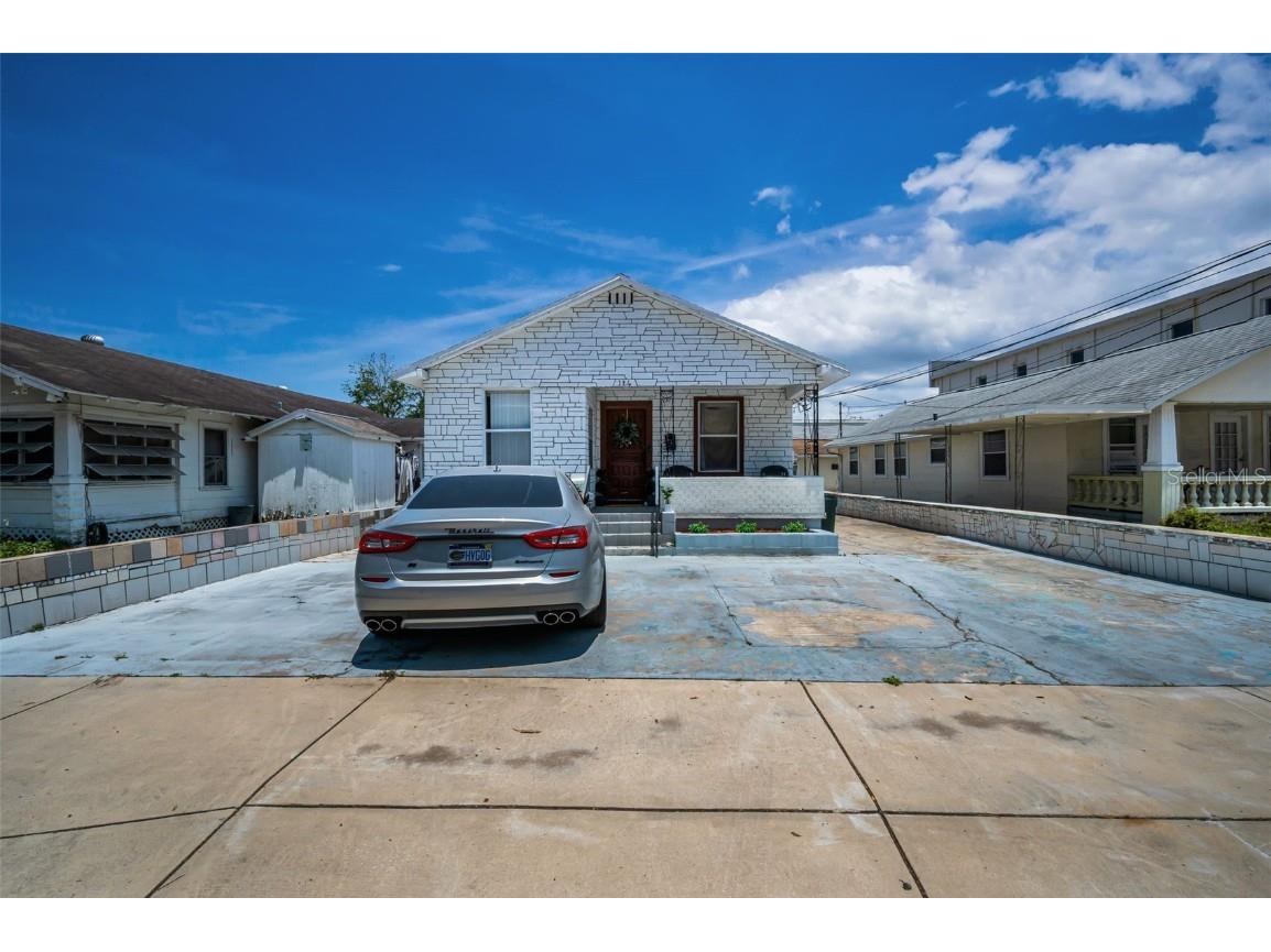 124 Athens Street Tarpon Springs FL 34689 W7875745 image6